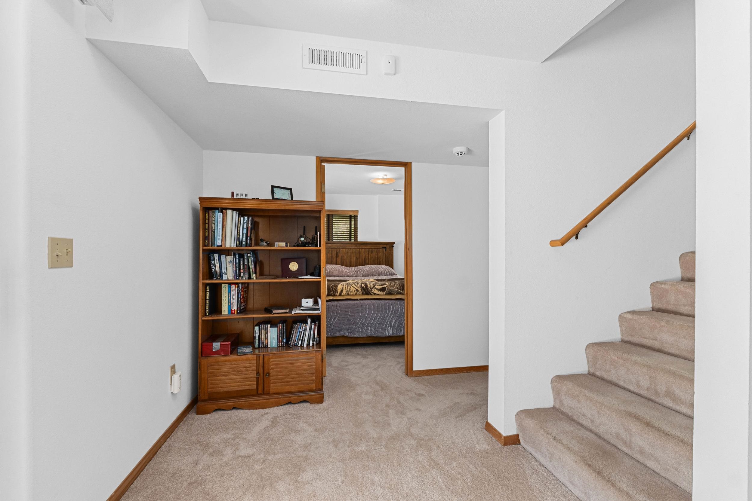 2432 Gilson Rd - Photo 24