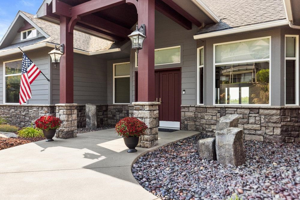 1305 N KING JAMES Ln - Photo 2