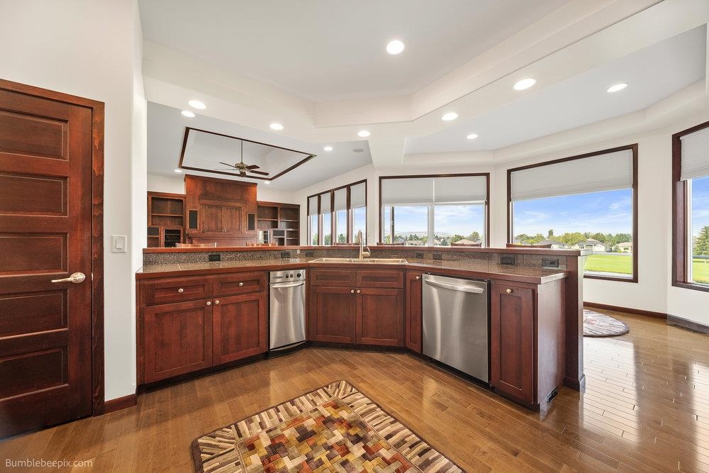 1305 N KING JAMES Ln - Photo 14