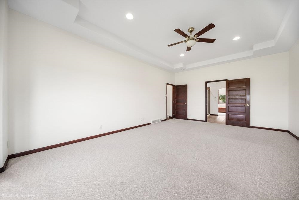1305 N KING JAMES Ln - Photo 19