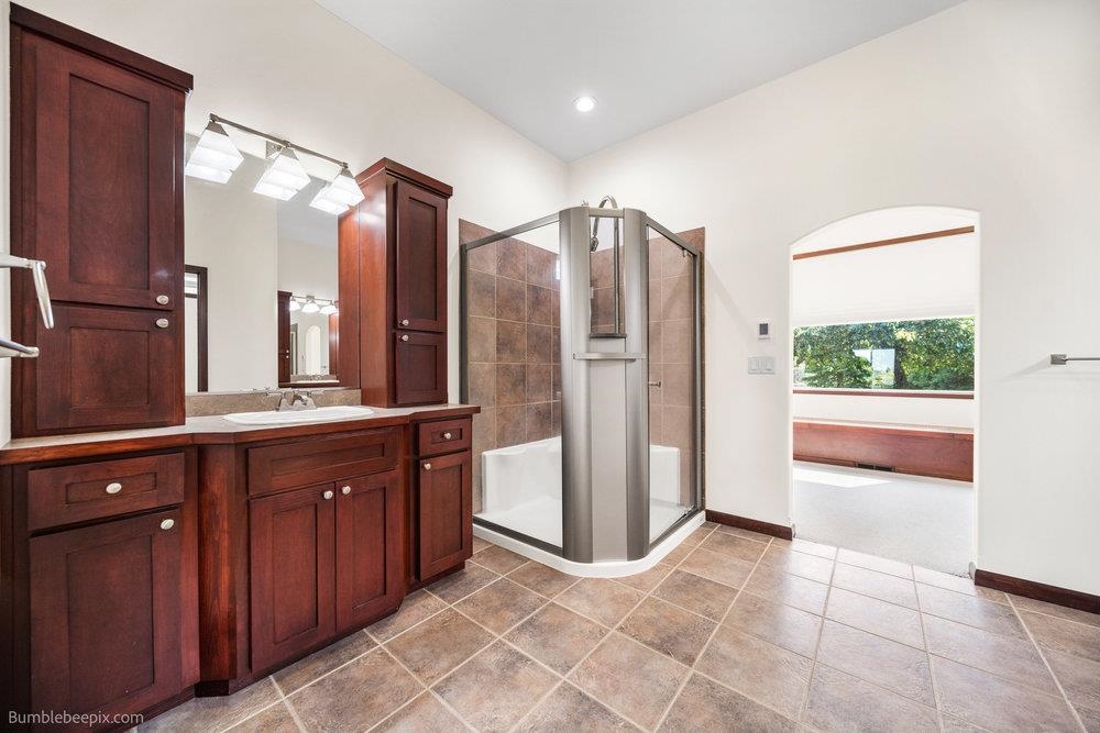 1305 N KING JAMES Ln - Photo 20