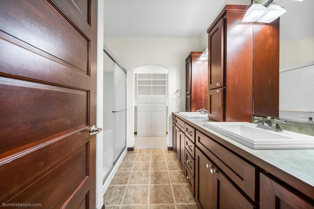 1305 N KING JAMES Ln - Photo 34