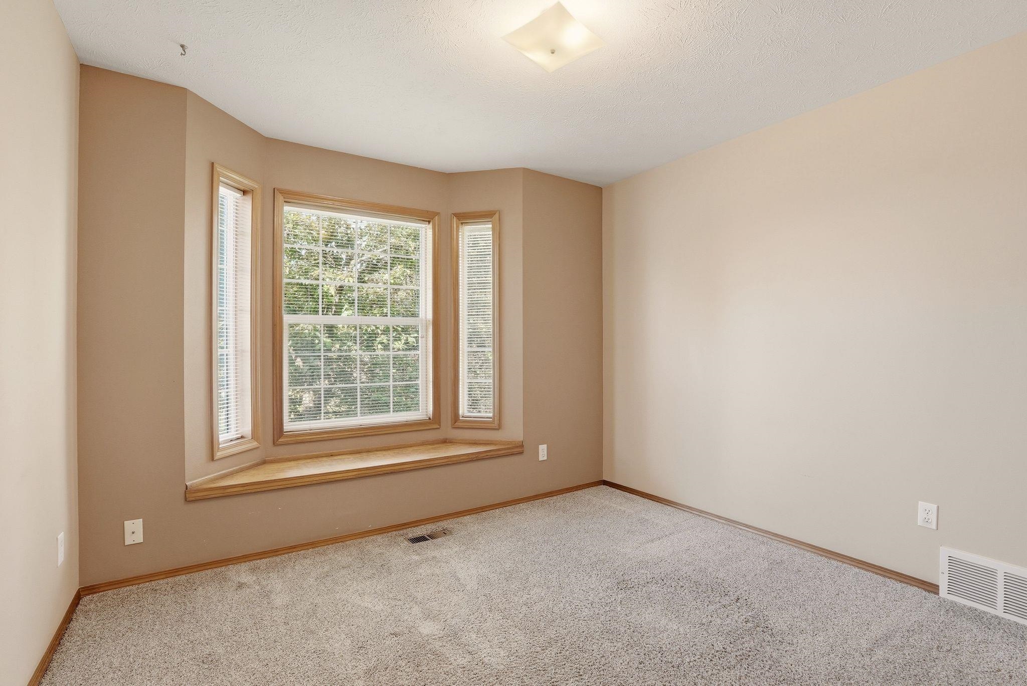 15604 N SYCAMORE St - Photo 20