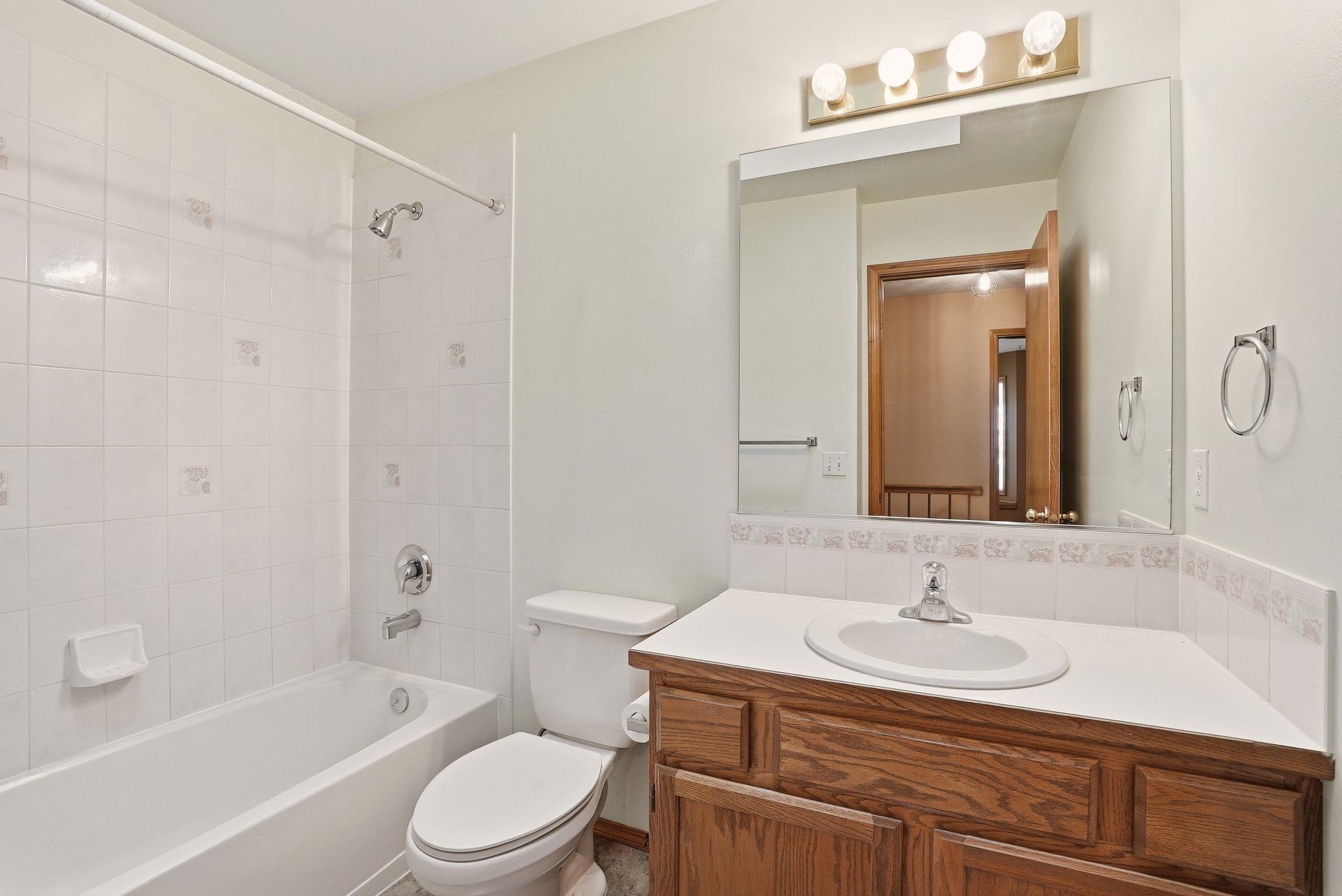 15604 N SYCAMORE St - Photo 21