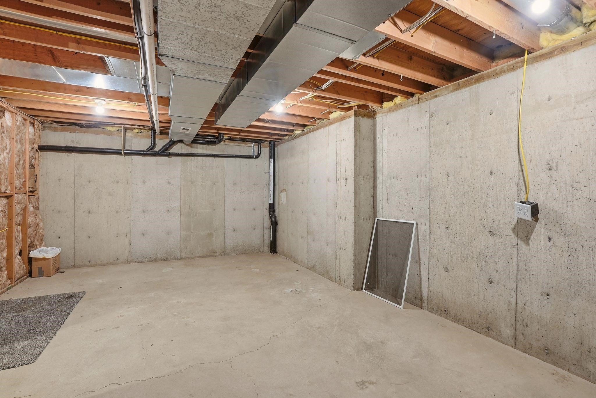 15604 N SYCAMORE St - Photo 33