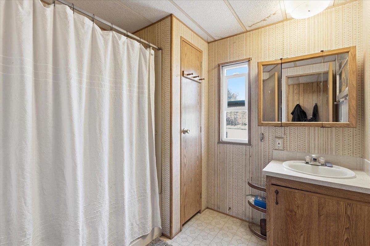 3858 C Agar Rd - Photo 32