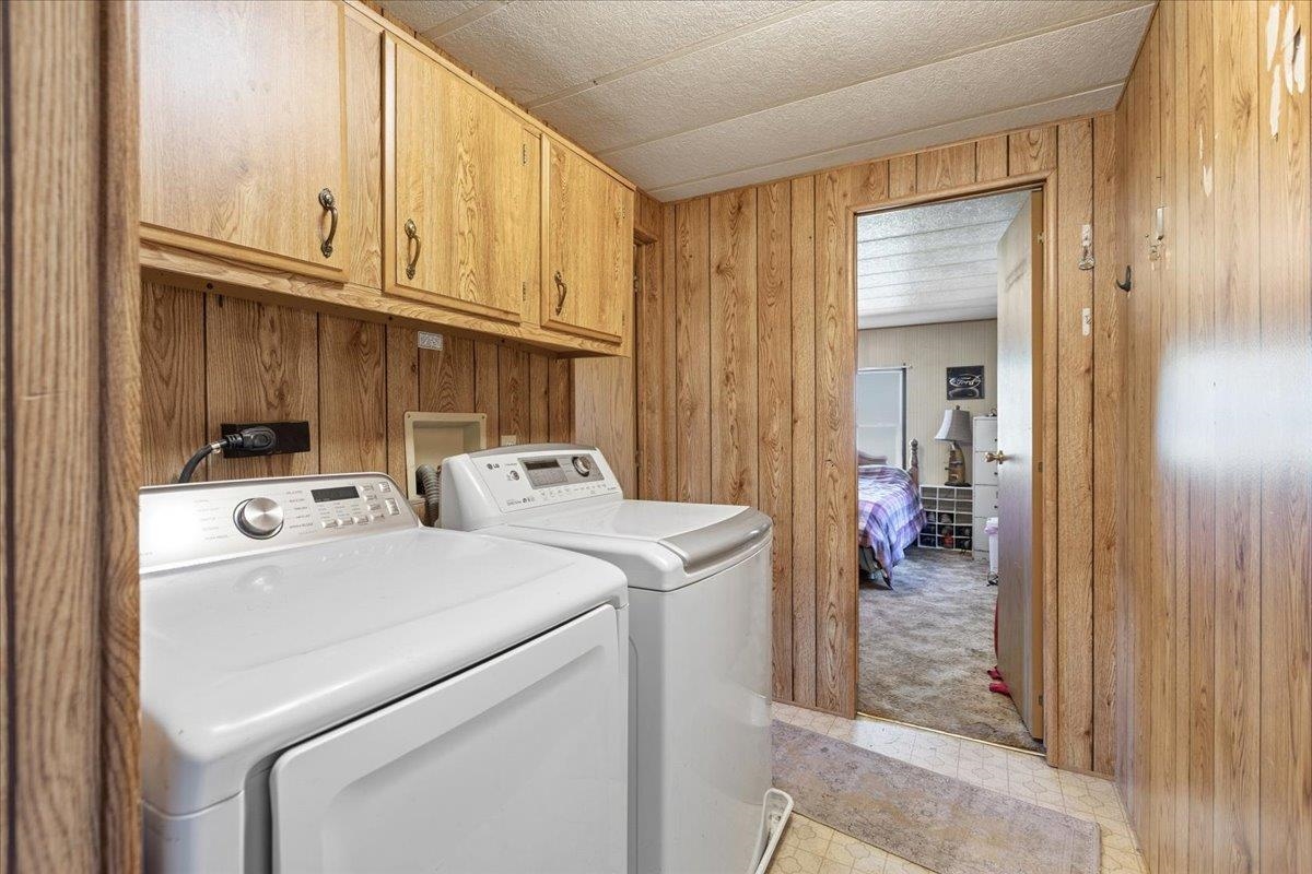 3858 C Agar Rd - Photo 35