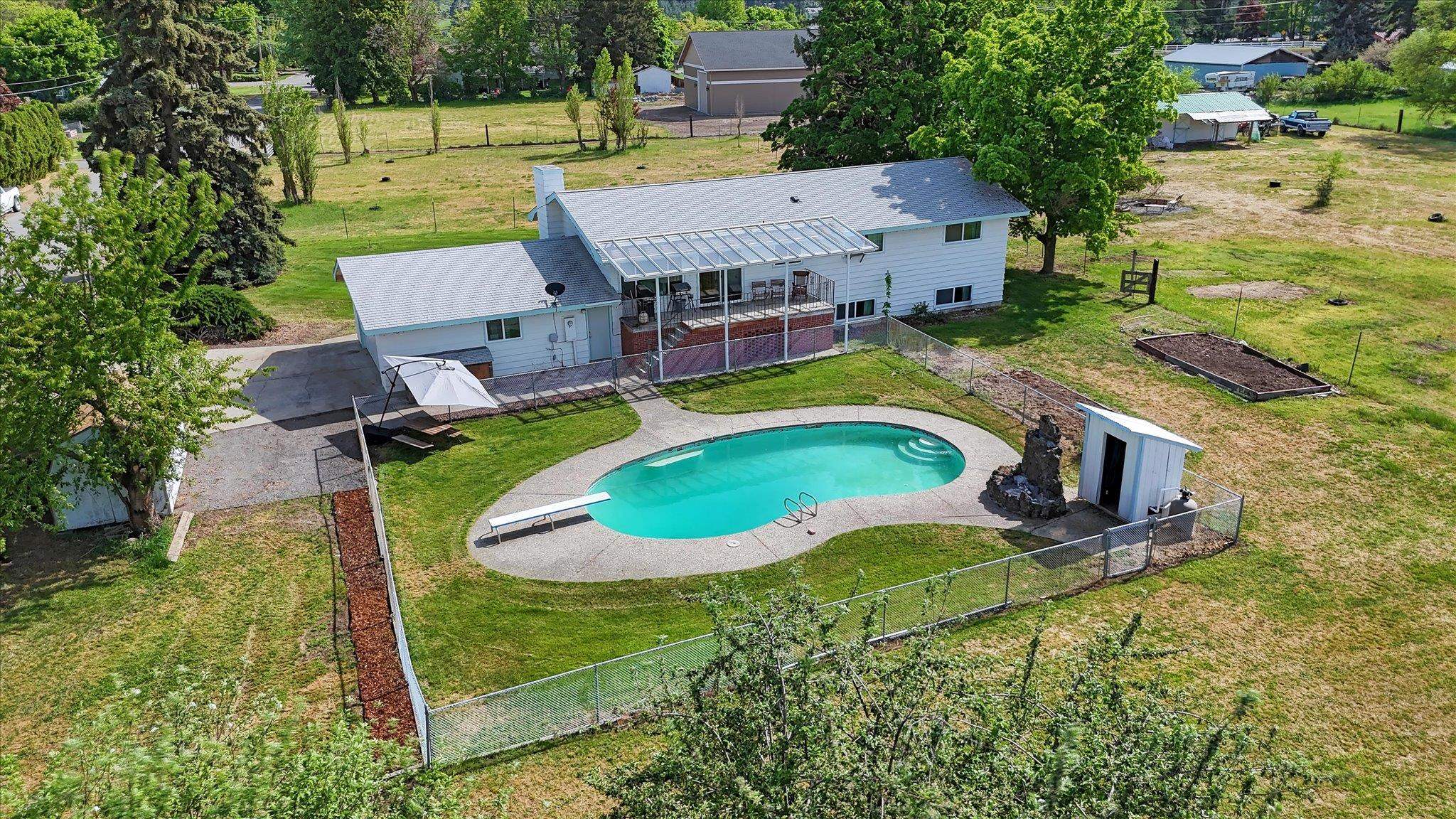 3412 S SOMMER Rd - Photo 47