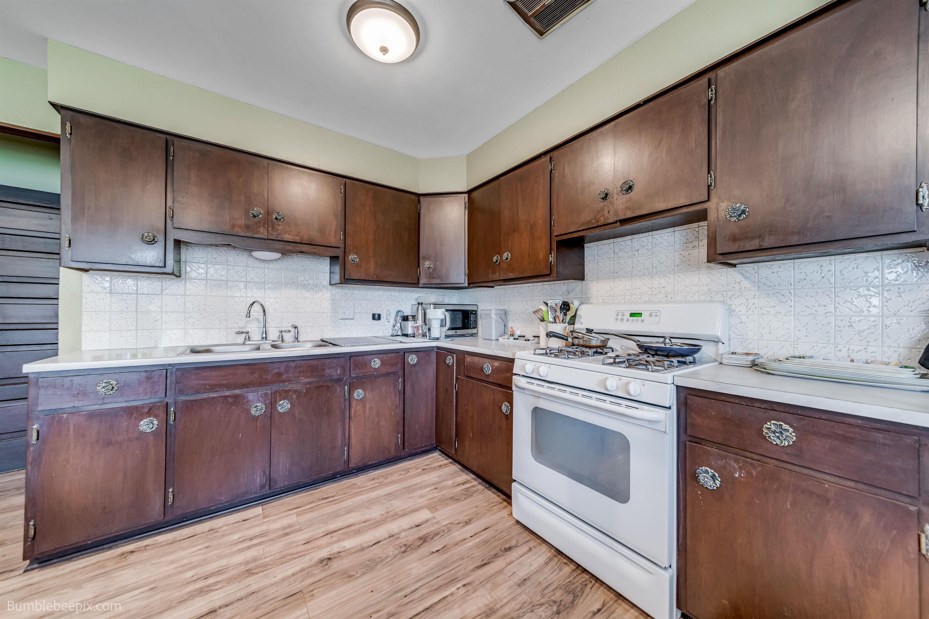 1714 W 10th Ave - Photo 17