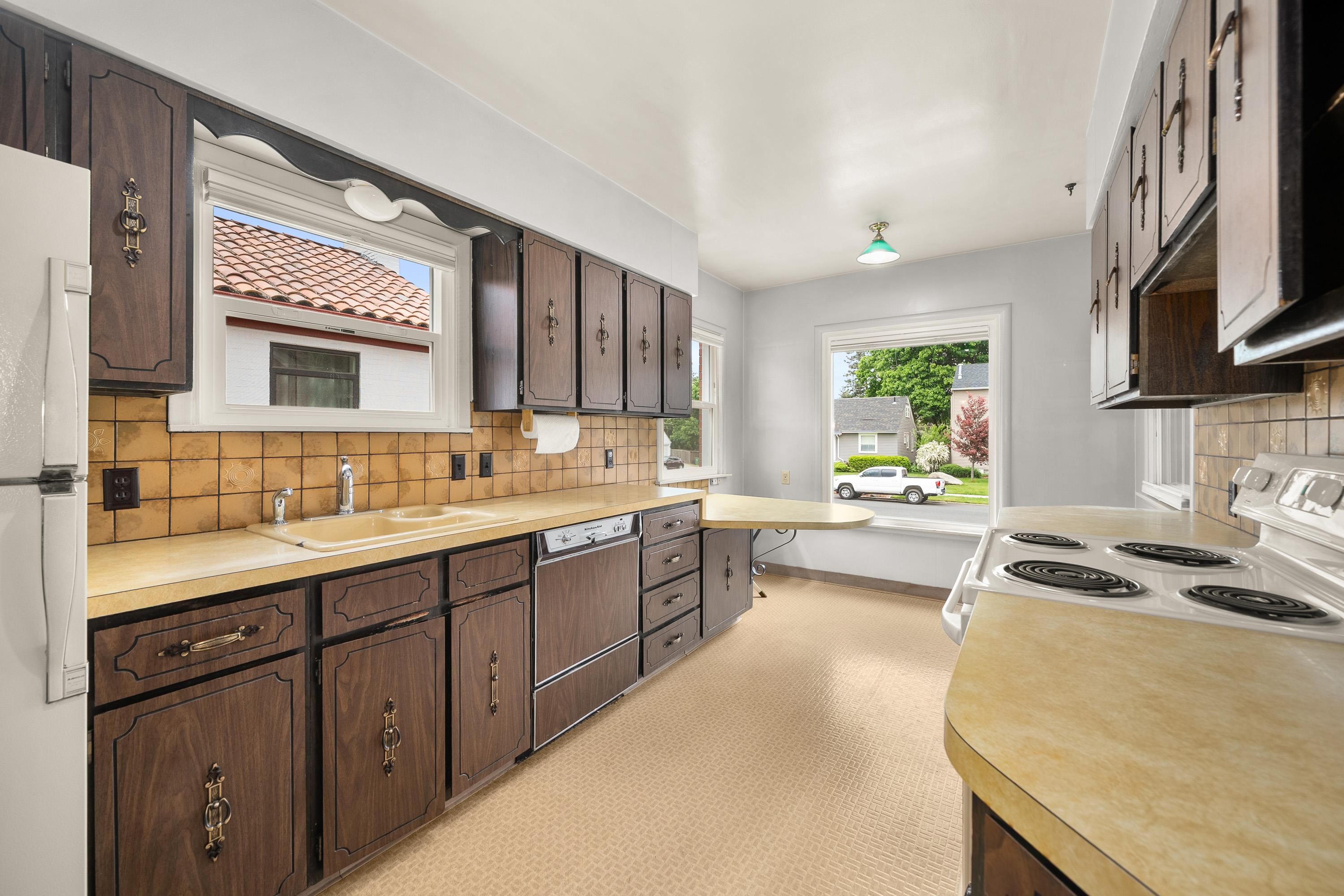 53 W 26TH Ave - Photo 12