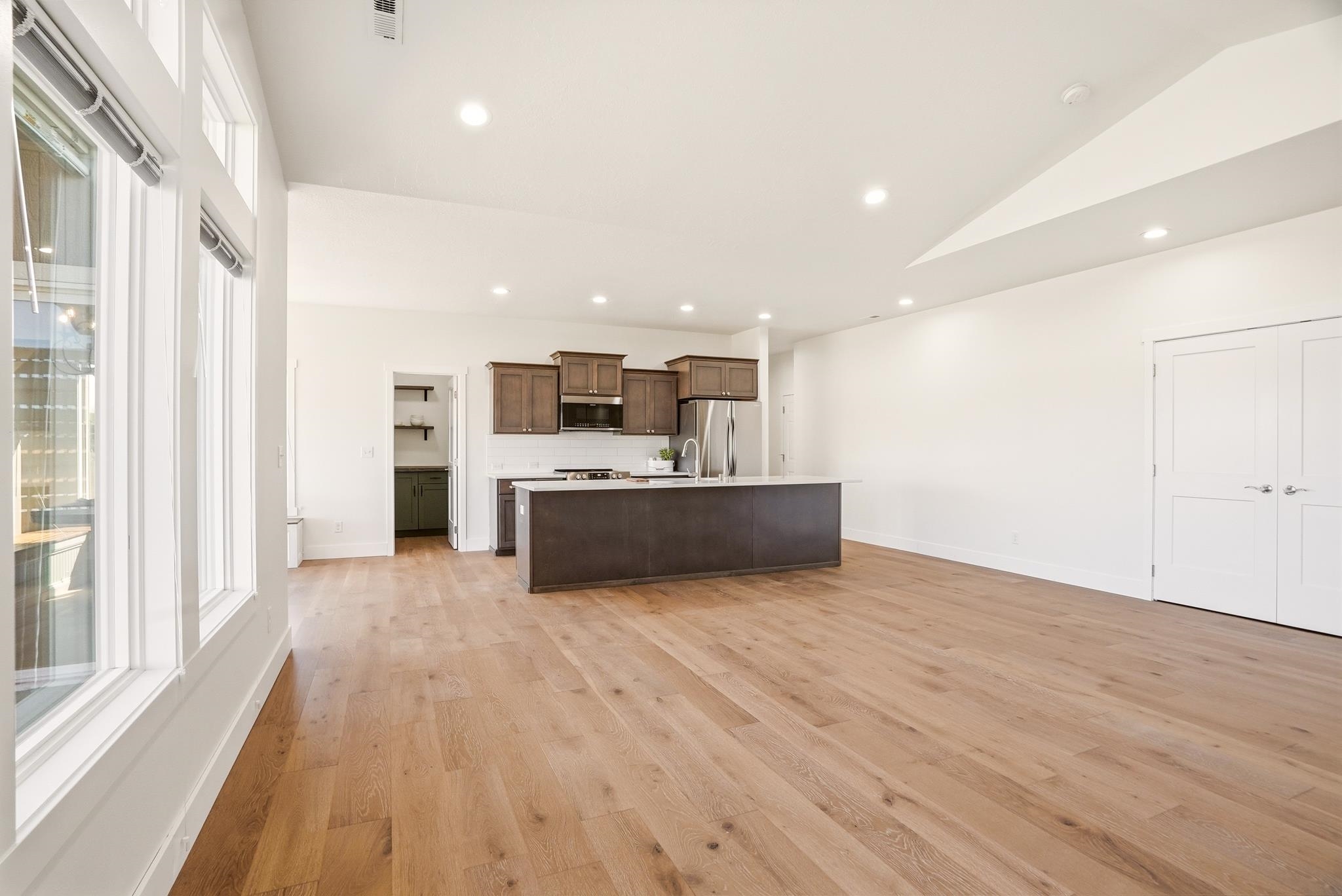 16612 W ROLLING HILLS ESTATES Ln - Photo 13