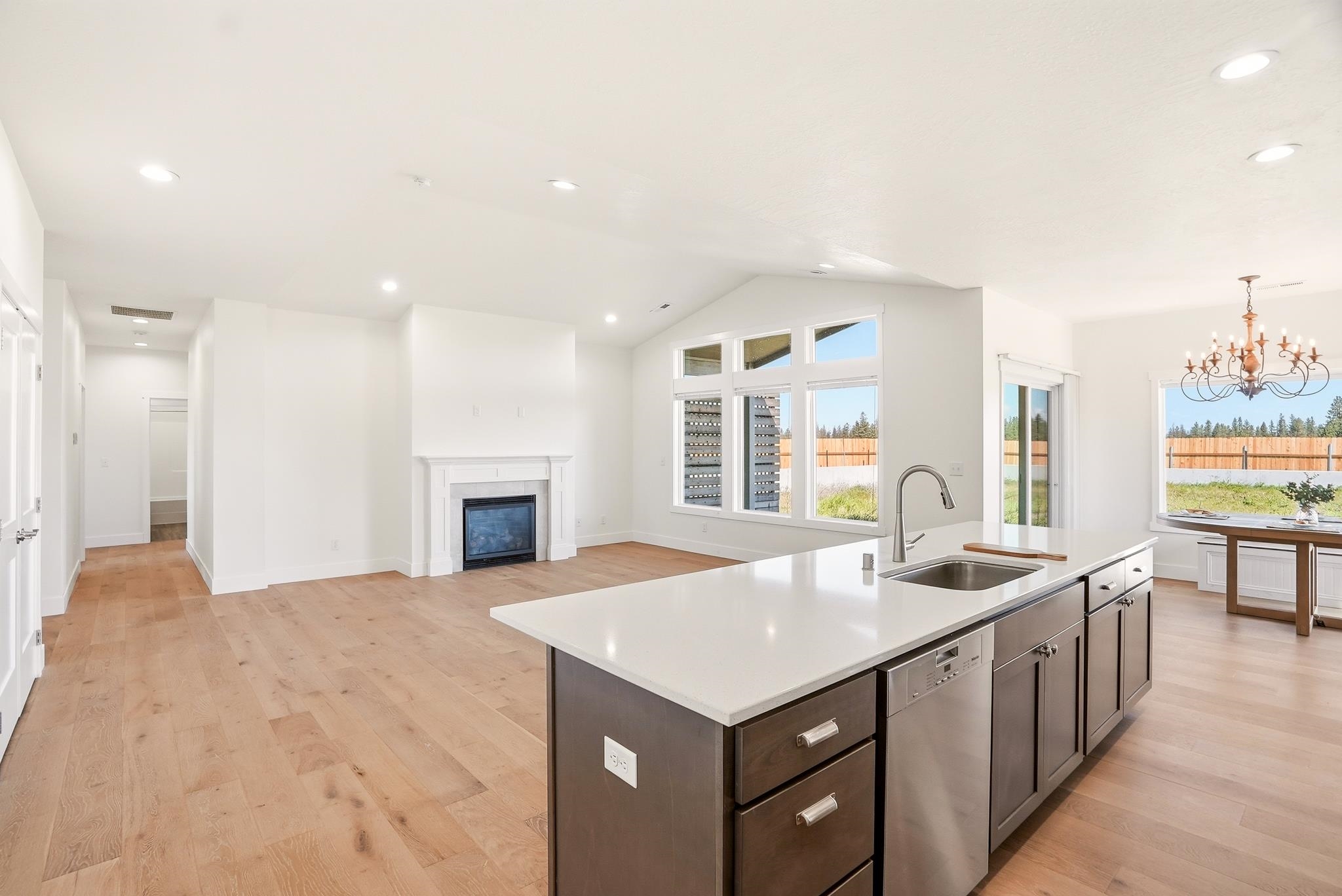 16612 W ROLLING HILLS ESTATES Ln - Photo 15