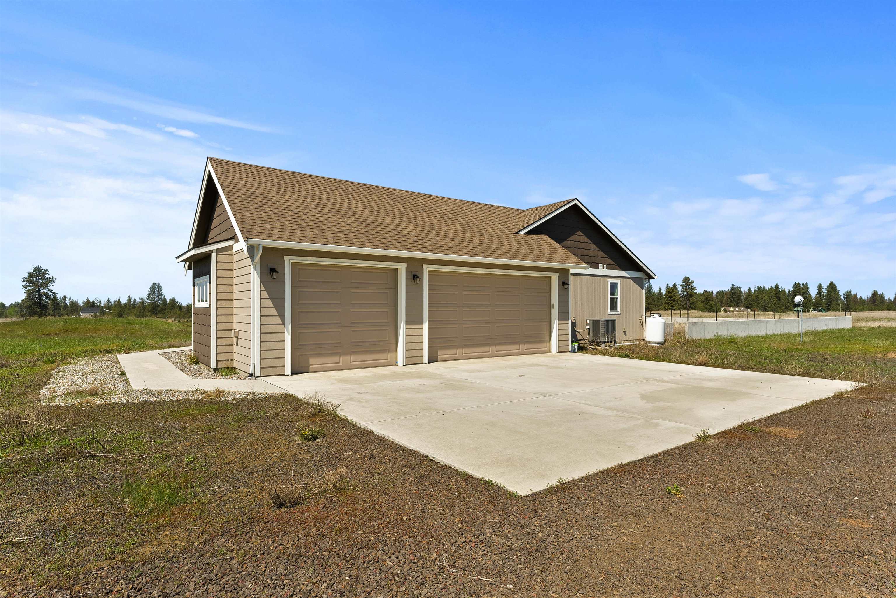 16612 W ROLLING HILLS ESTATES Ln - Photo 31