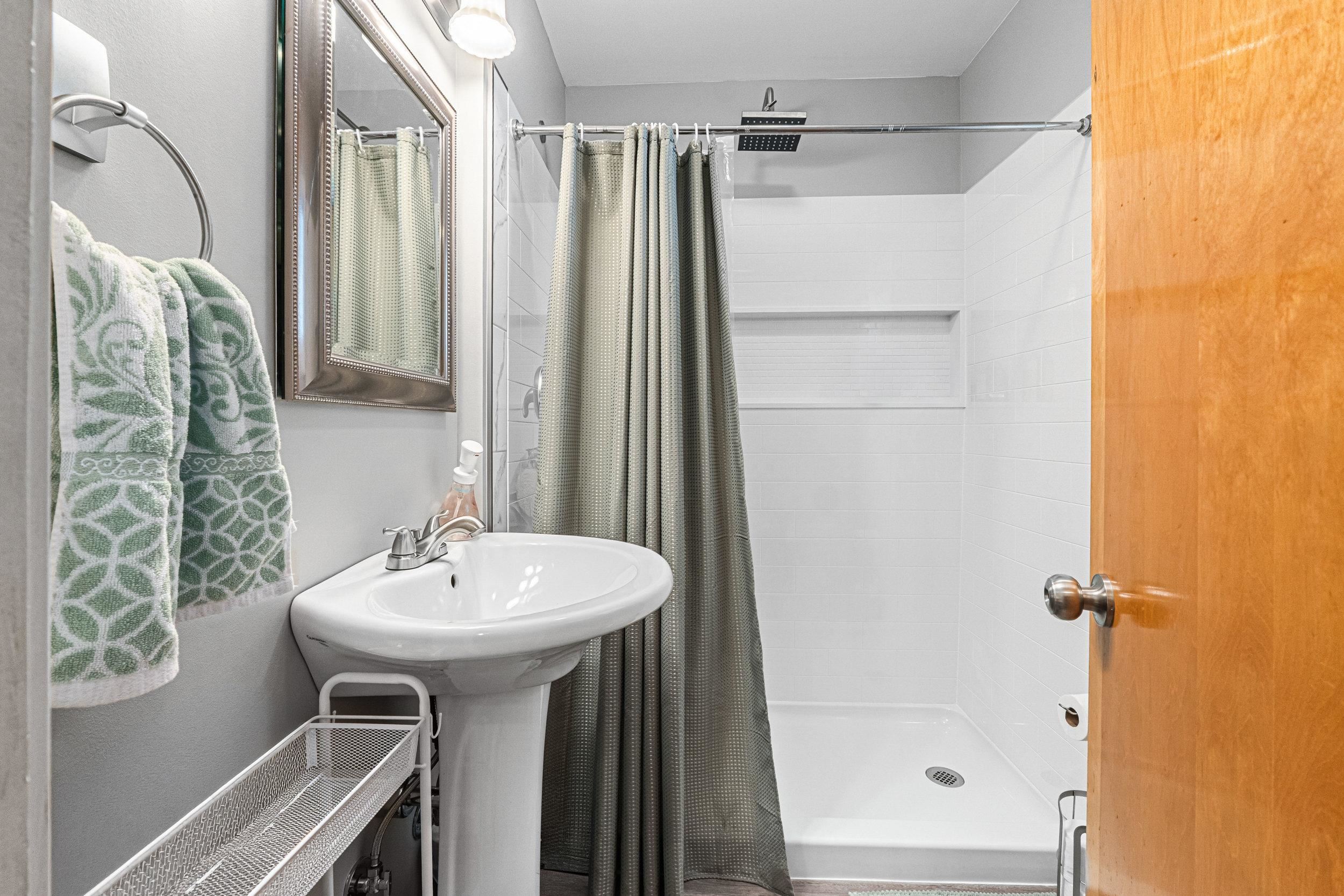 934 E Forest Ave - Photo 13