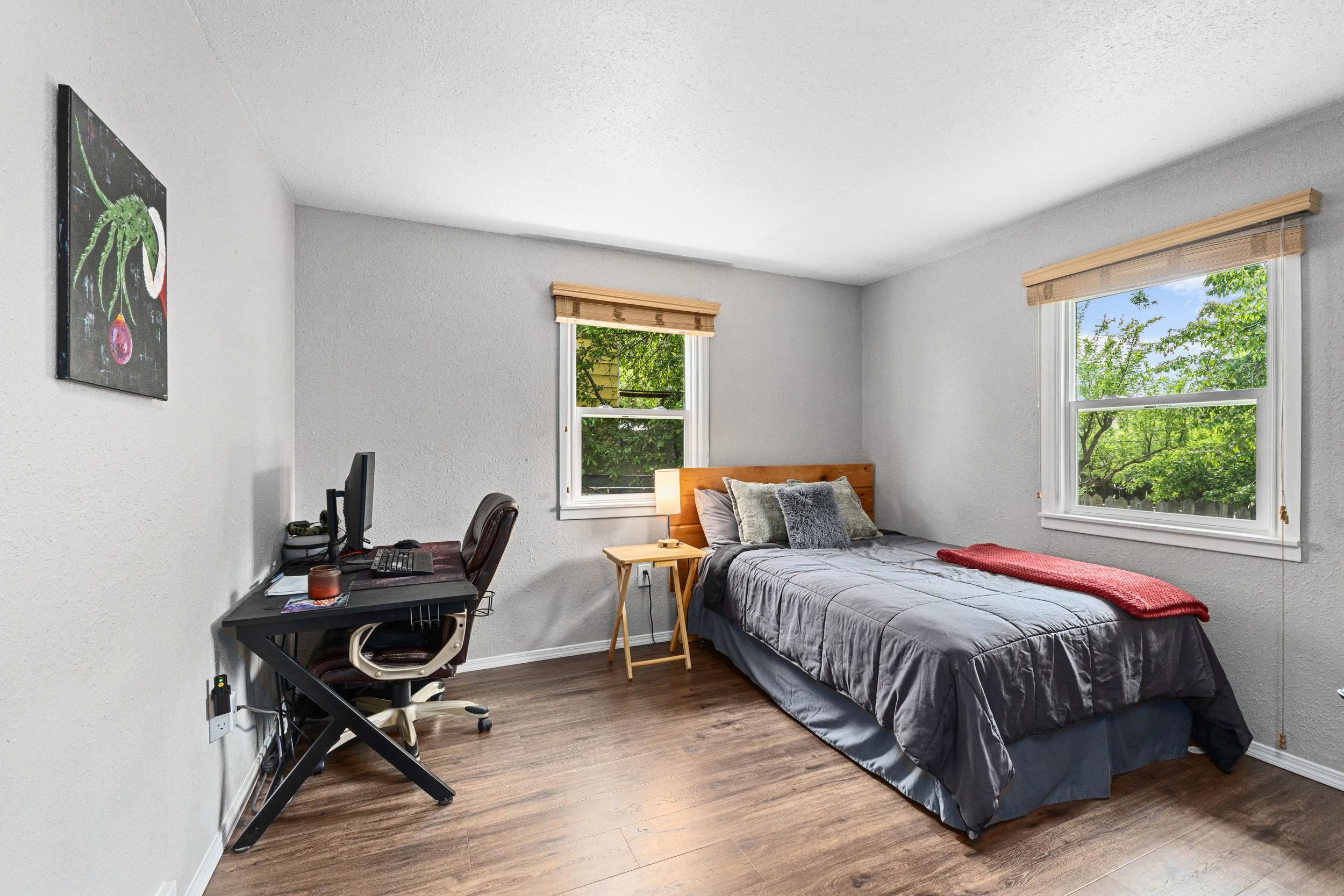934 E Forest Ave - Photo 17