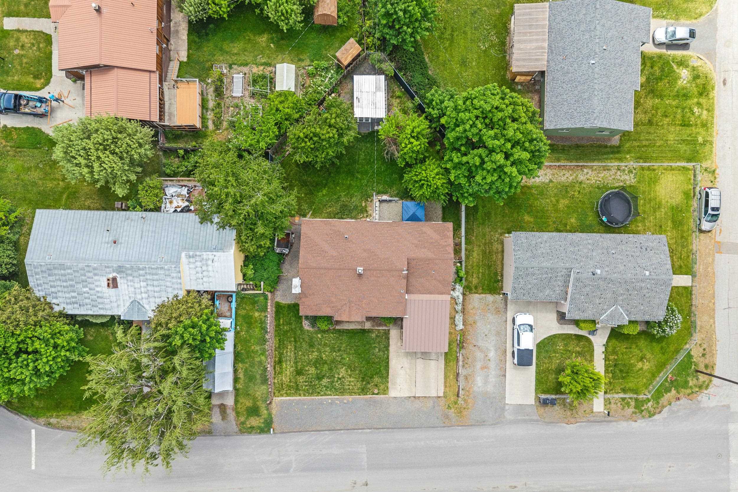 934 E Forest Ave - Photo 28
