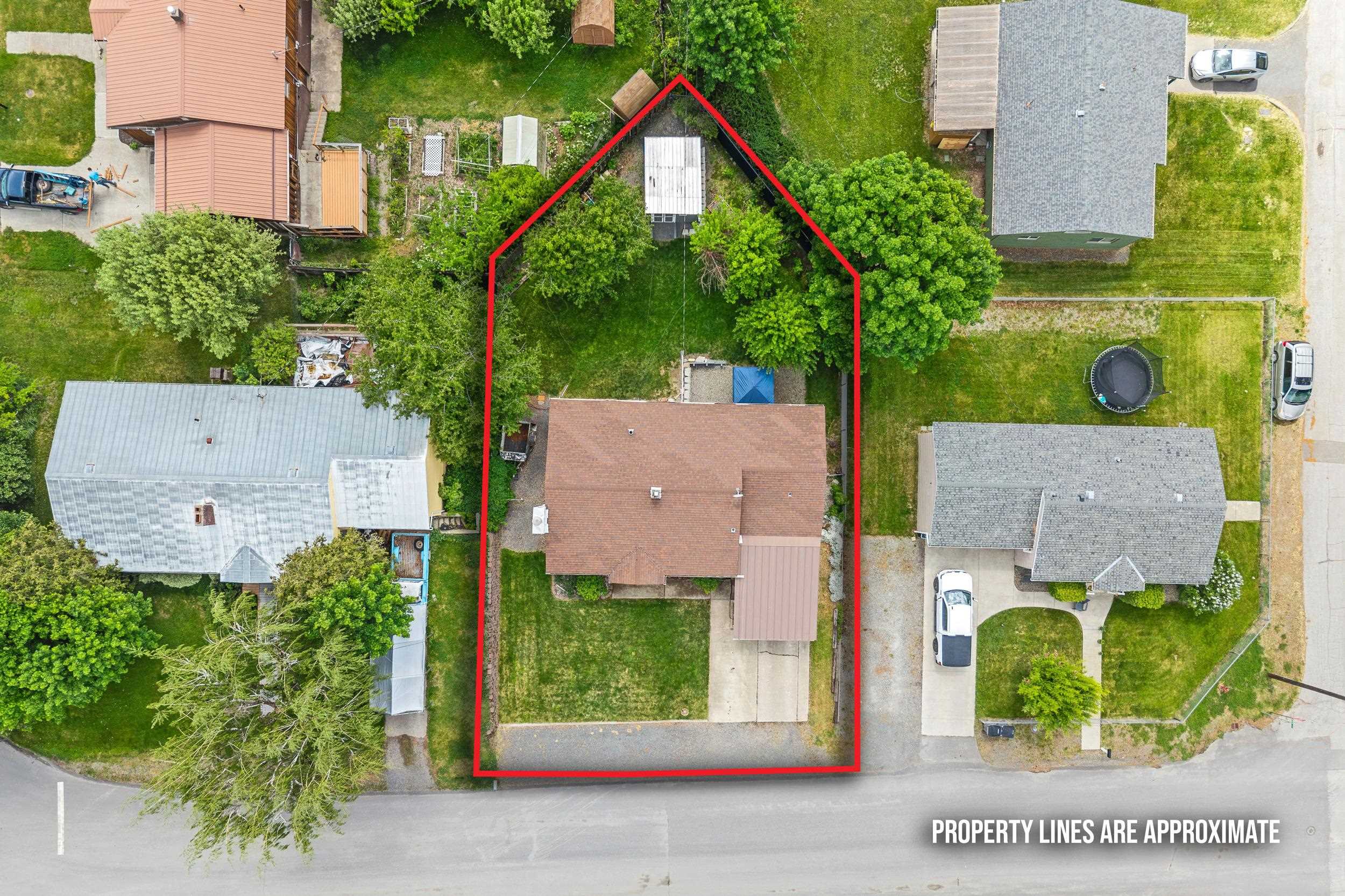 934 E Forest Ave - Photo 29