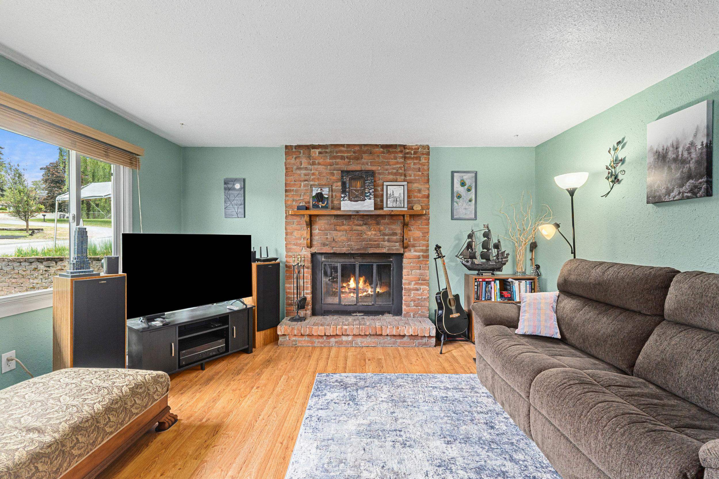 934 E Forest Ave - Photo 6