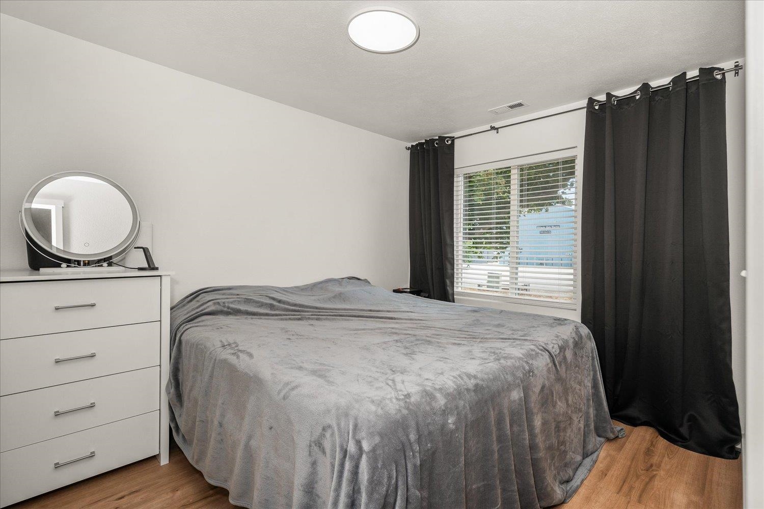 11925 E Empire Ave - Photo 15
