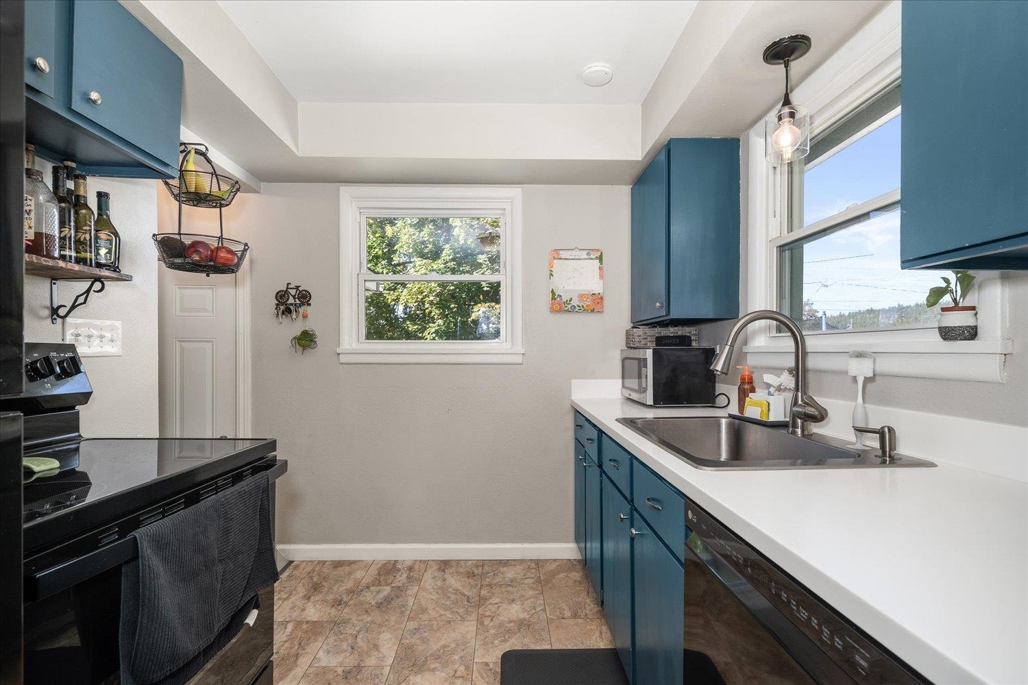 3427 E Jackson Ave - Photo 11