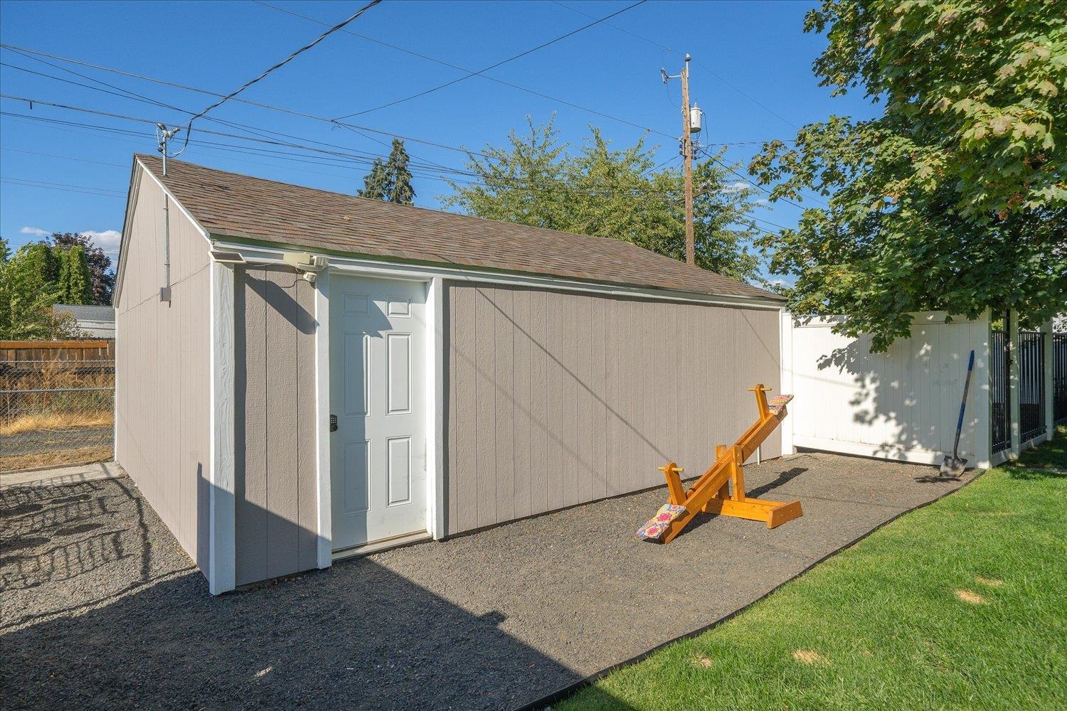 3427 E Jackson Ave - Photo 31