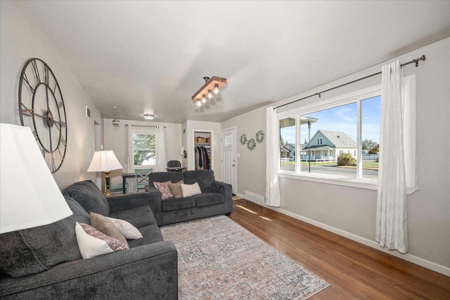 3427 E Jackson Ave - Photo 5