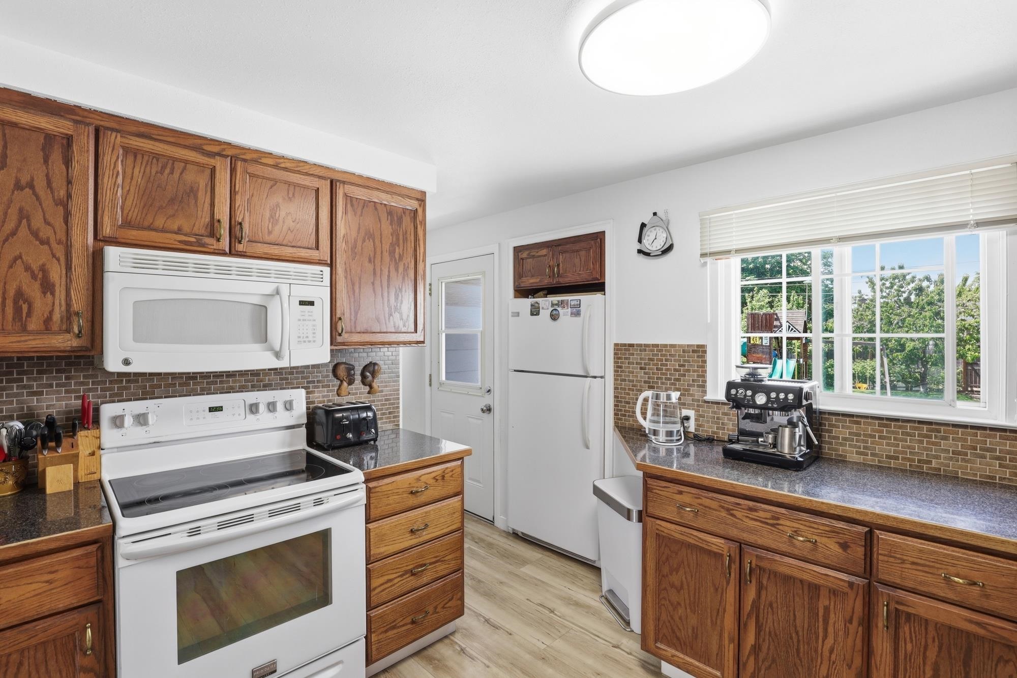 1315 N Farr Rd - Photo 16