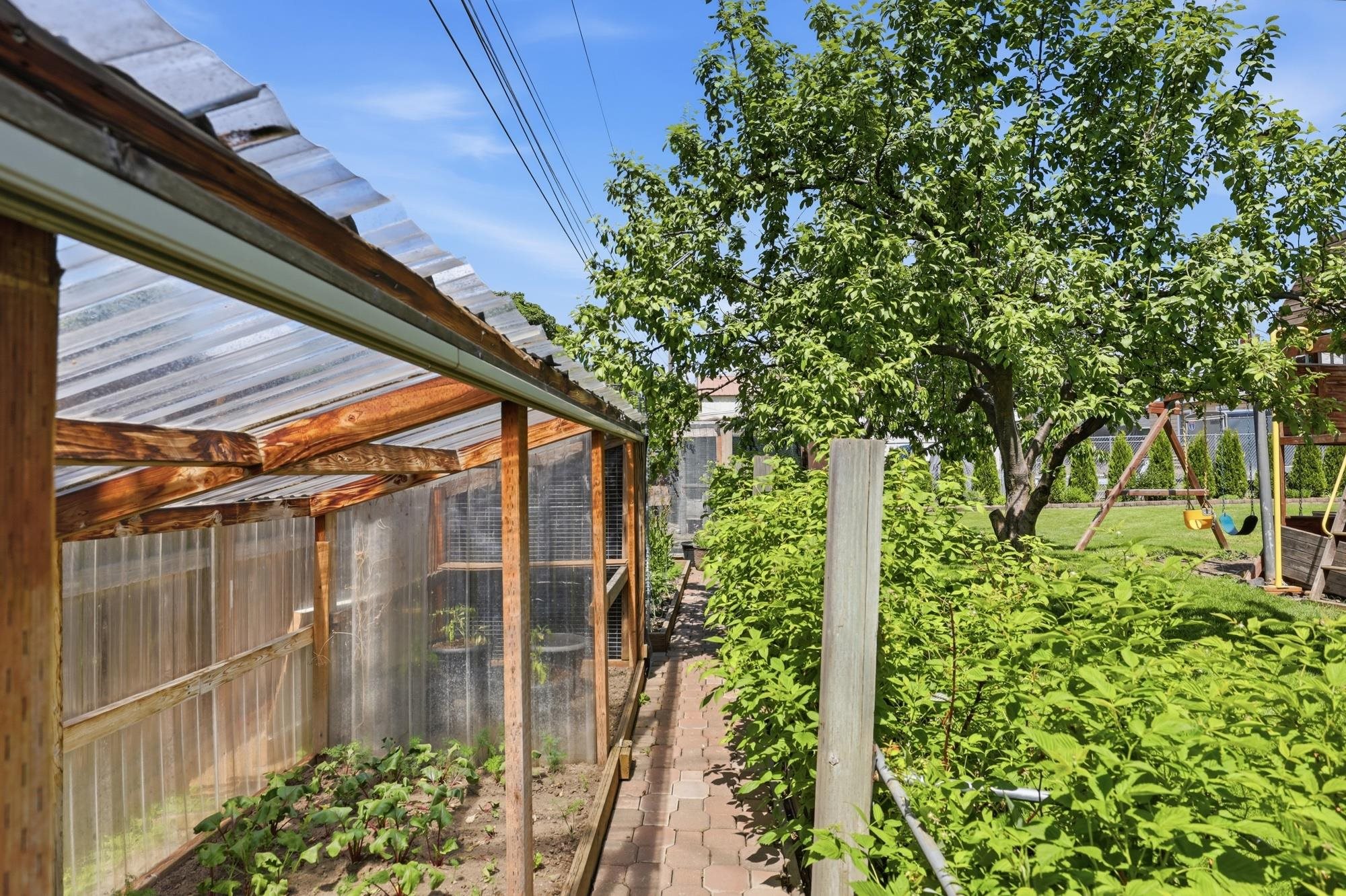 1315 N Farr Rd - Photo 45