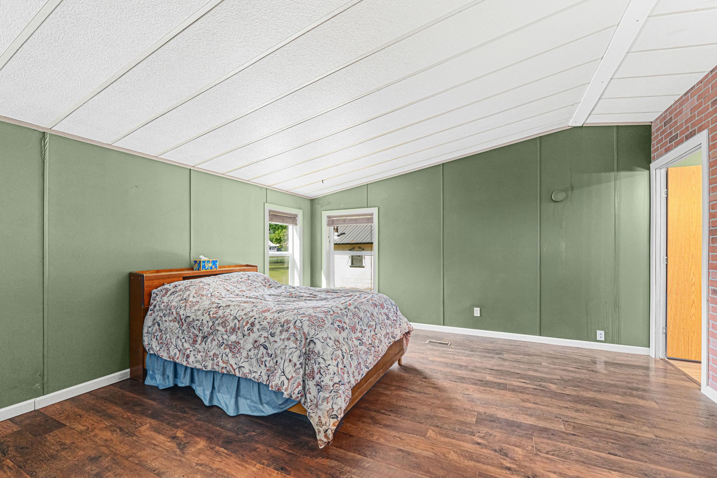 604 Grinnell St - Photo 8