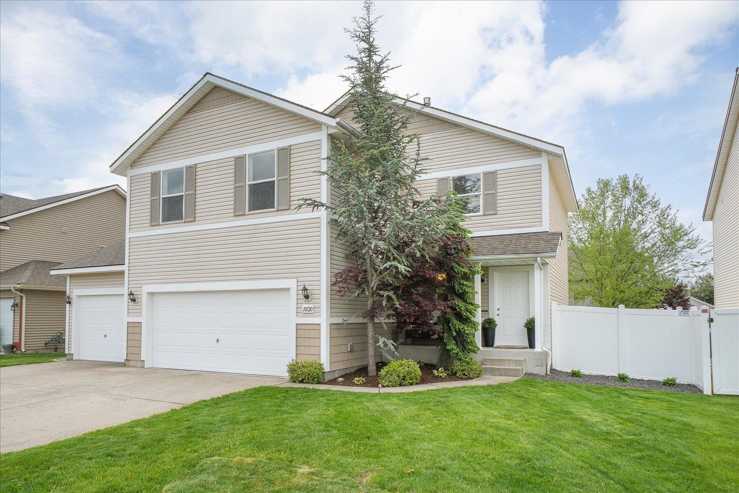 18120 E Montgomery Ave - Photo 2