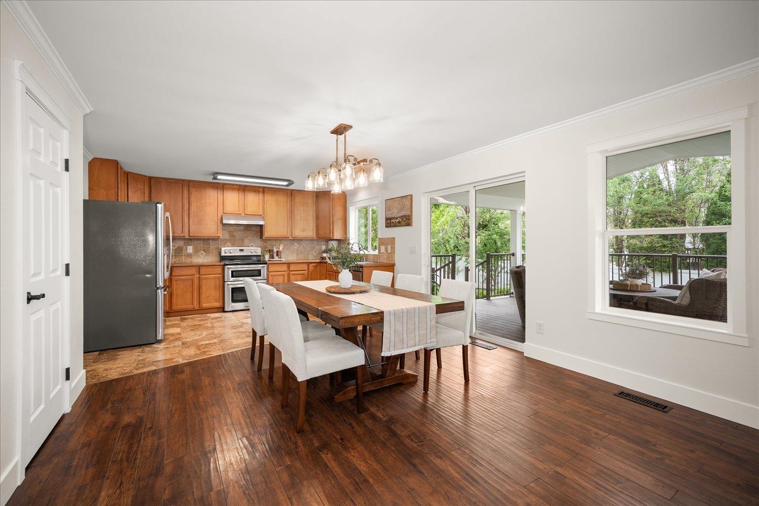 18120 E Montgomery Ave - Photo 8