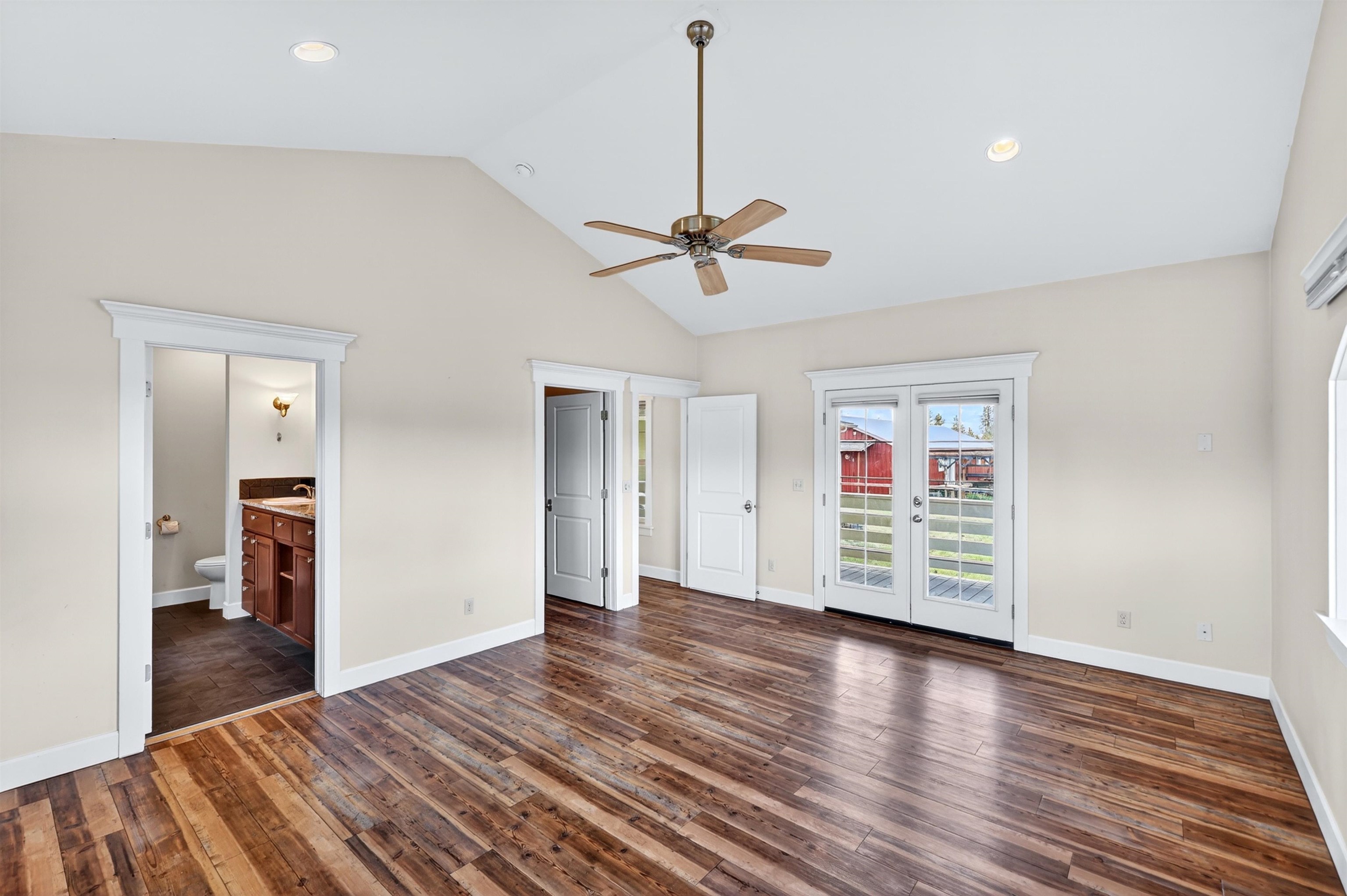 14829 W Burnett Rd - Photo 16