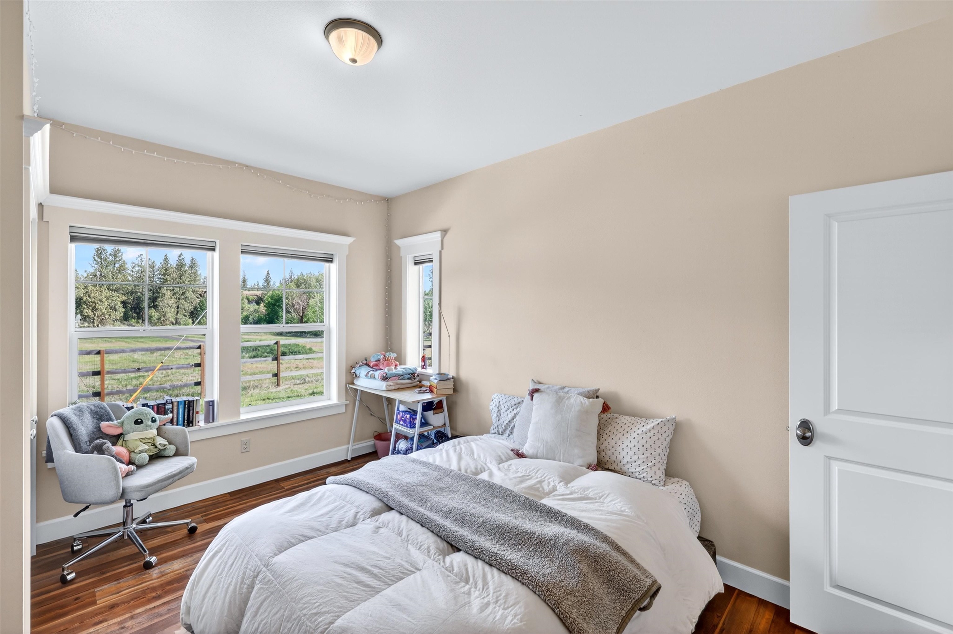 14829 W Burnett Rd - Photo 22