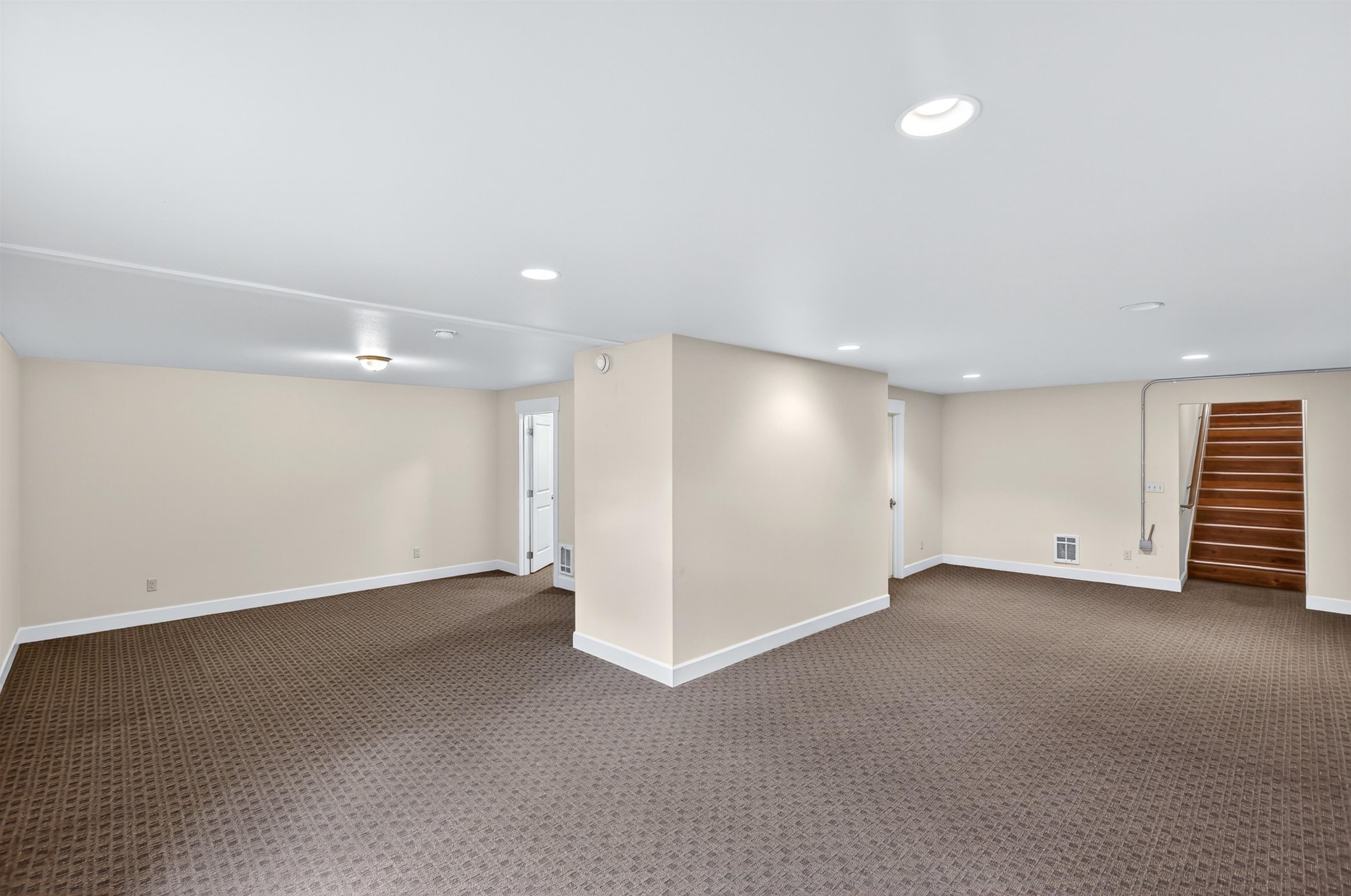 14829 W Burnett Rd - Photo 27