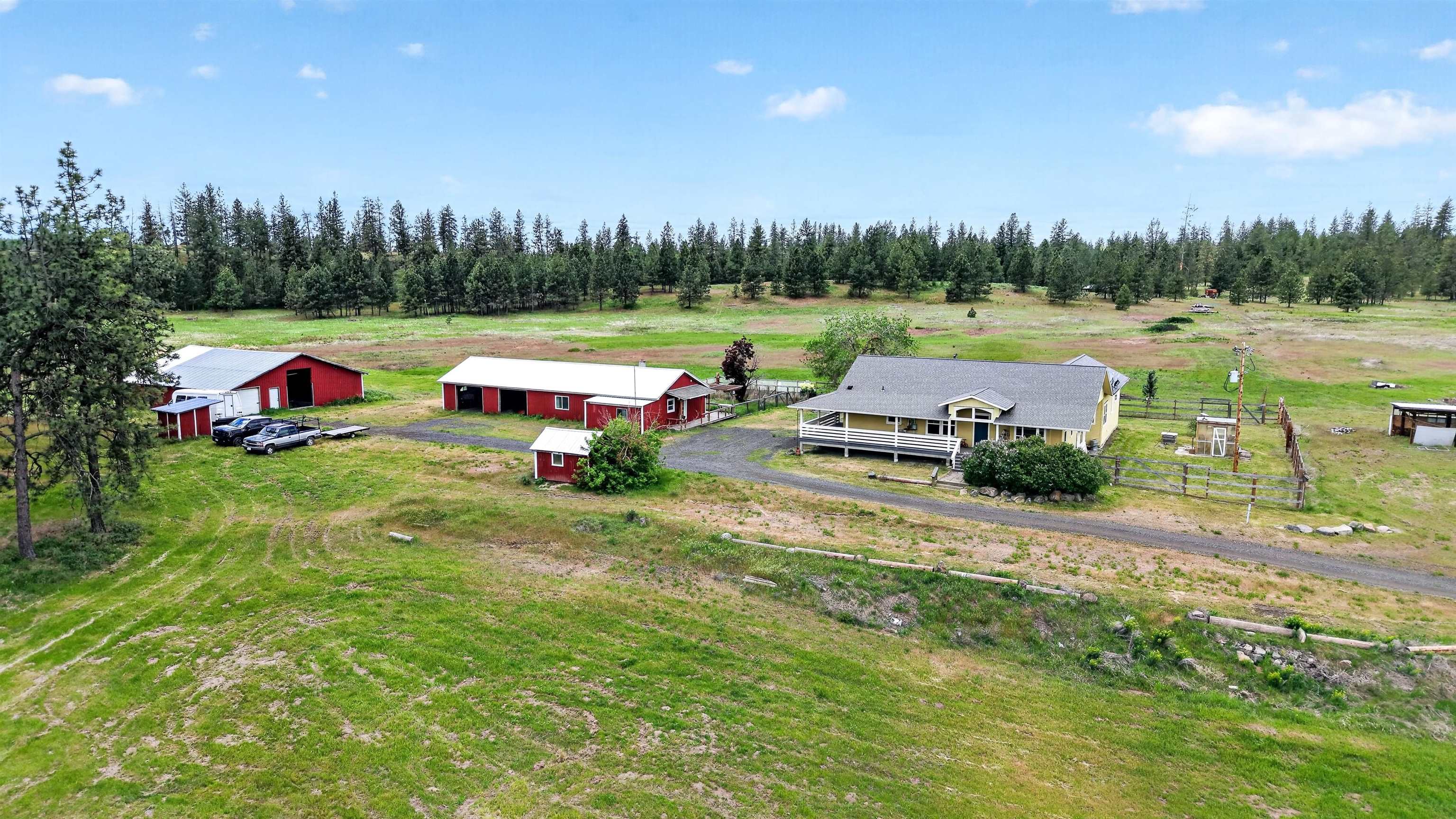 14829 W Burnett Rd - Photo 41