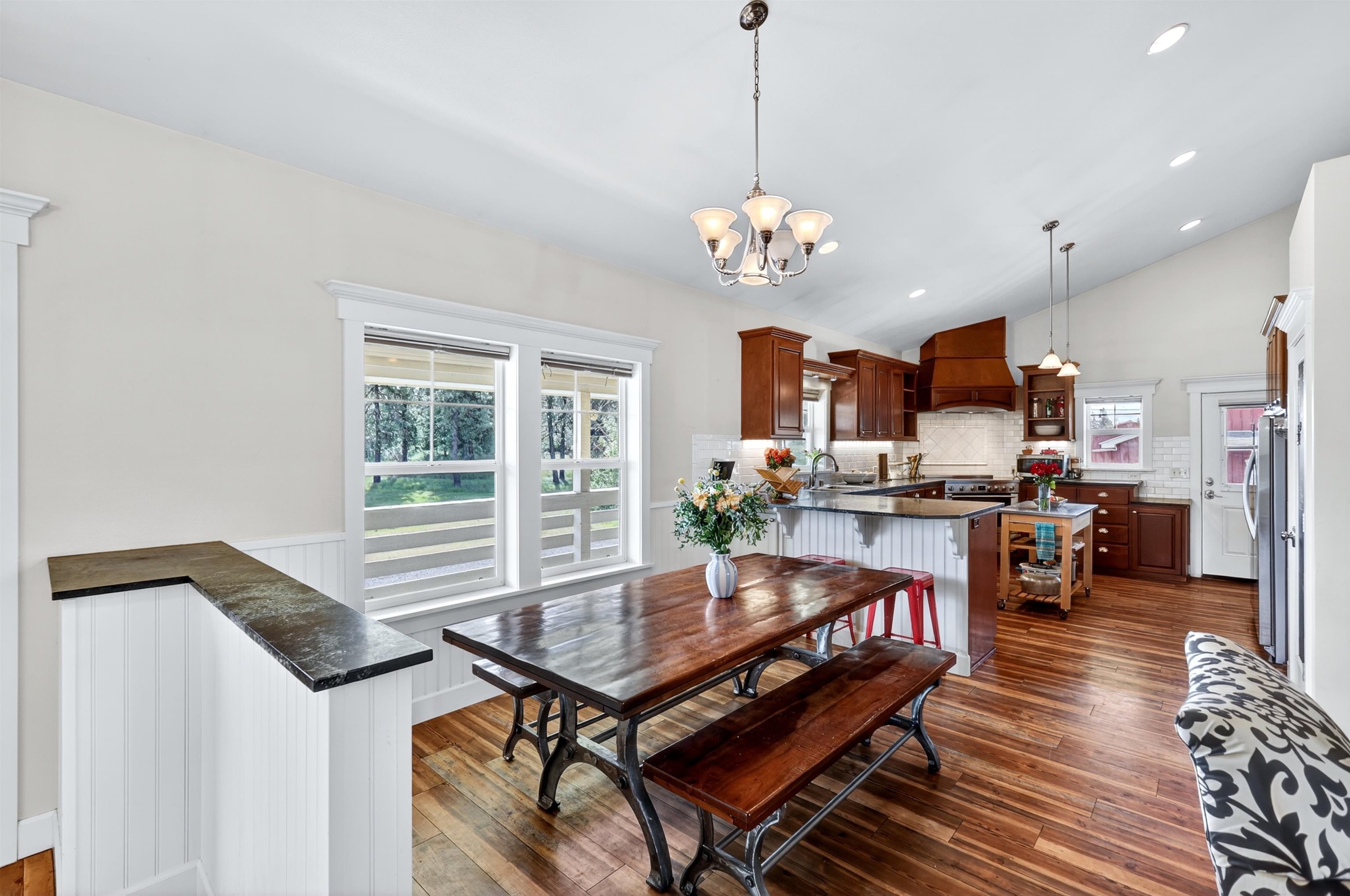 14829 W Burnett Rd - Photo 7