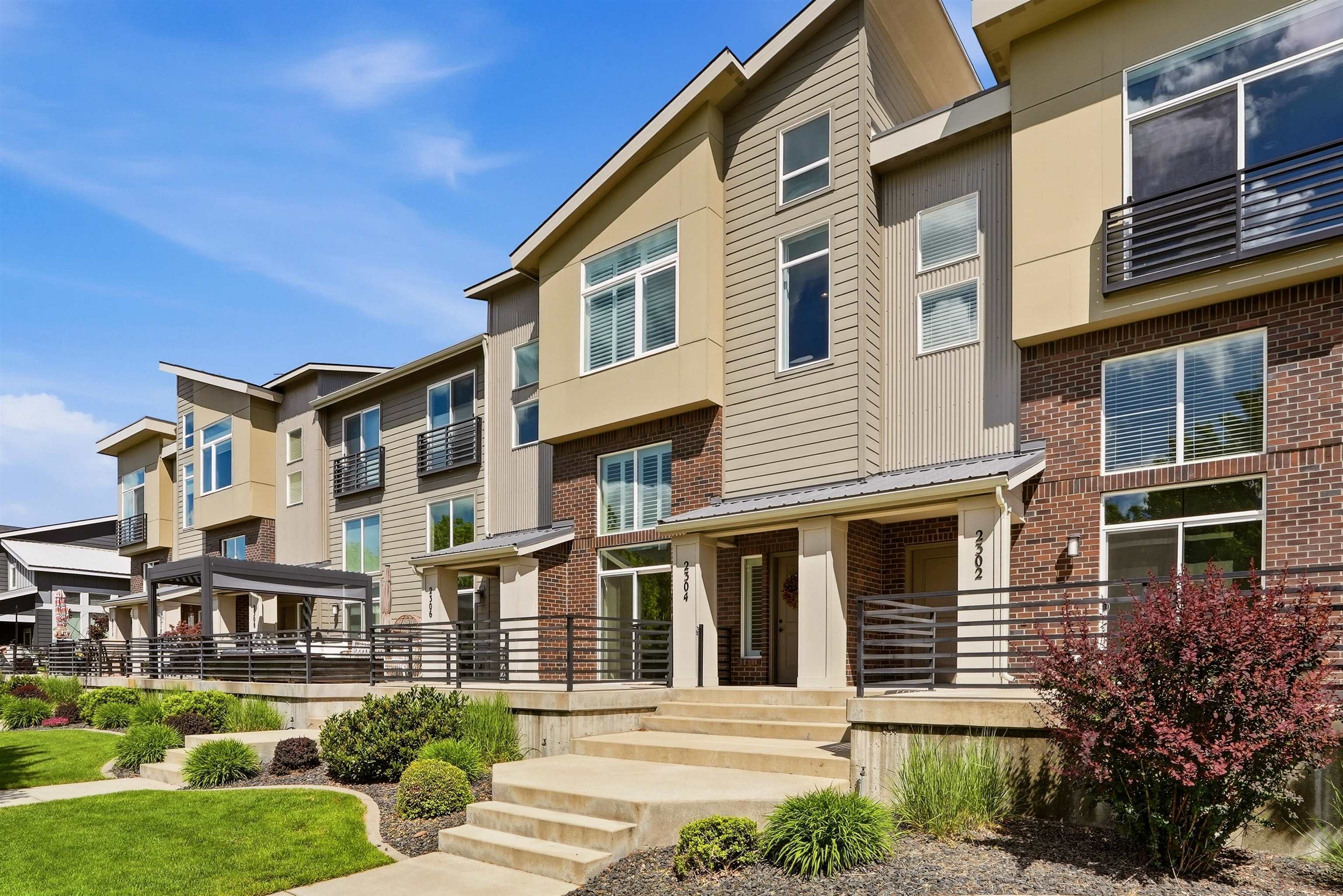 2304 W Summit Pkwy - Photo 38