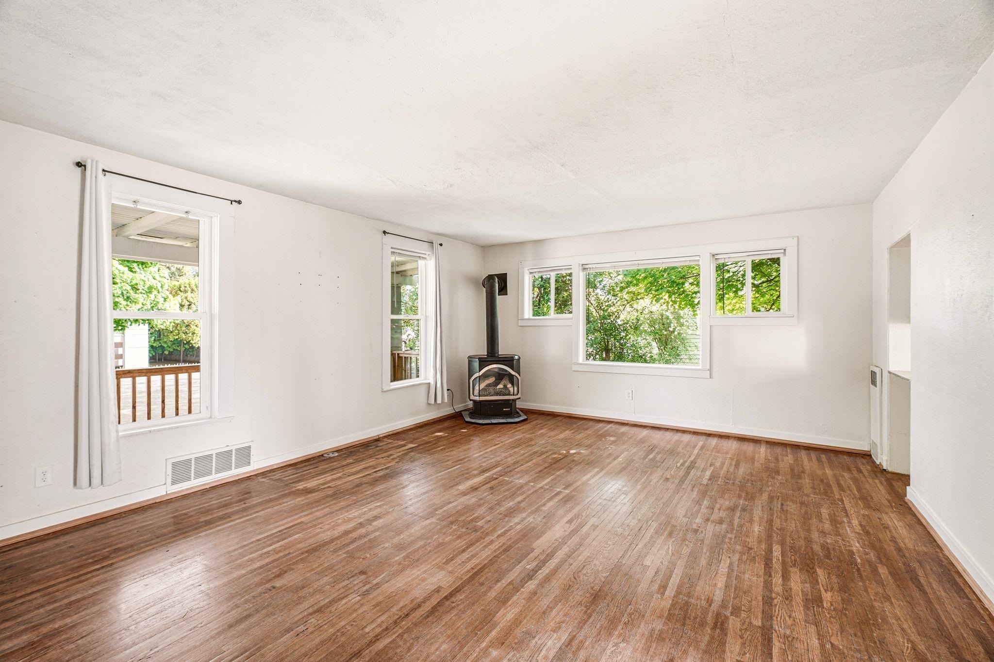 909 Maxwell St - Photo 7