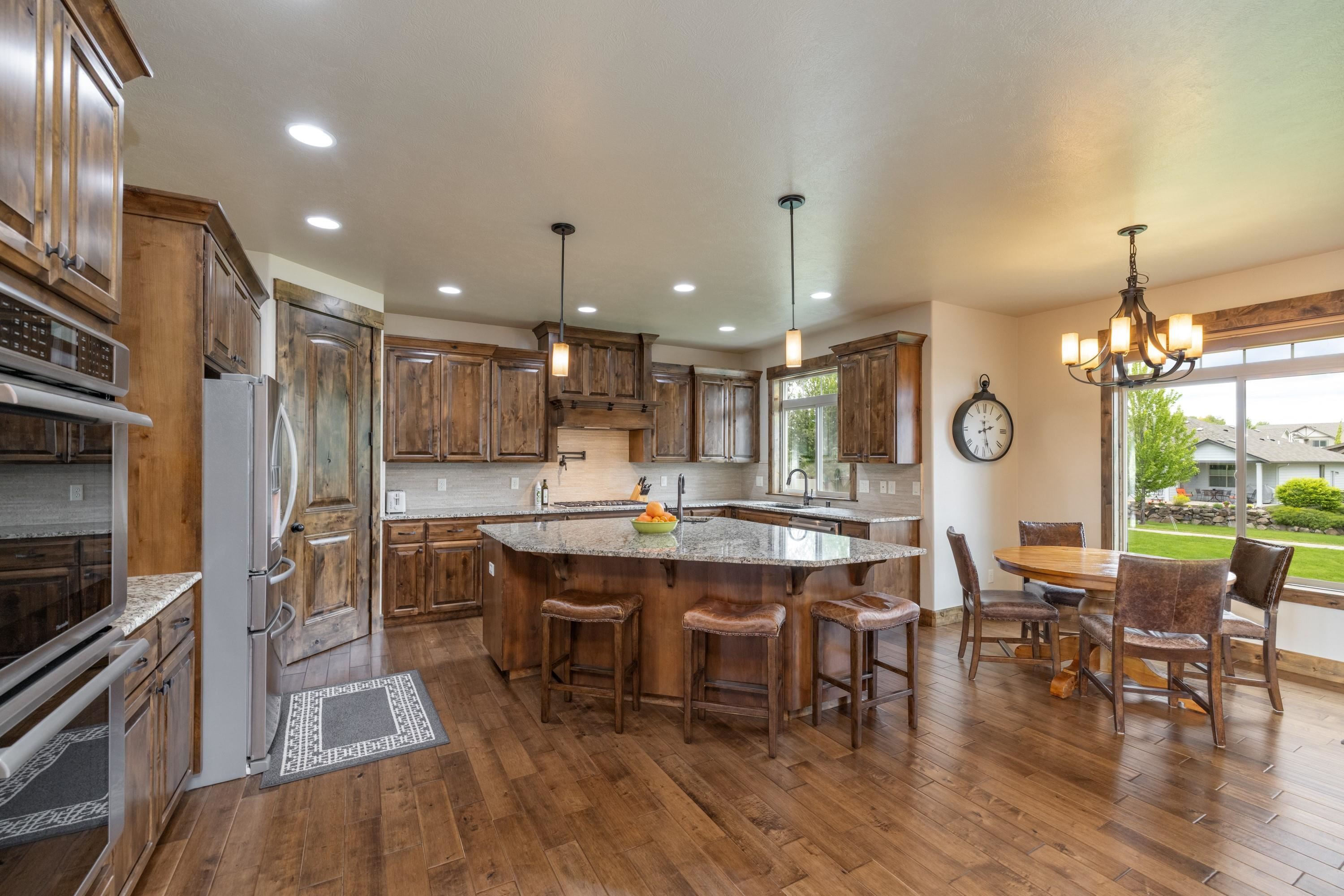 2808 W Horizon Ridge Ln - Photo 16