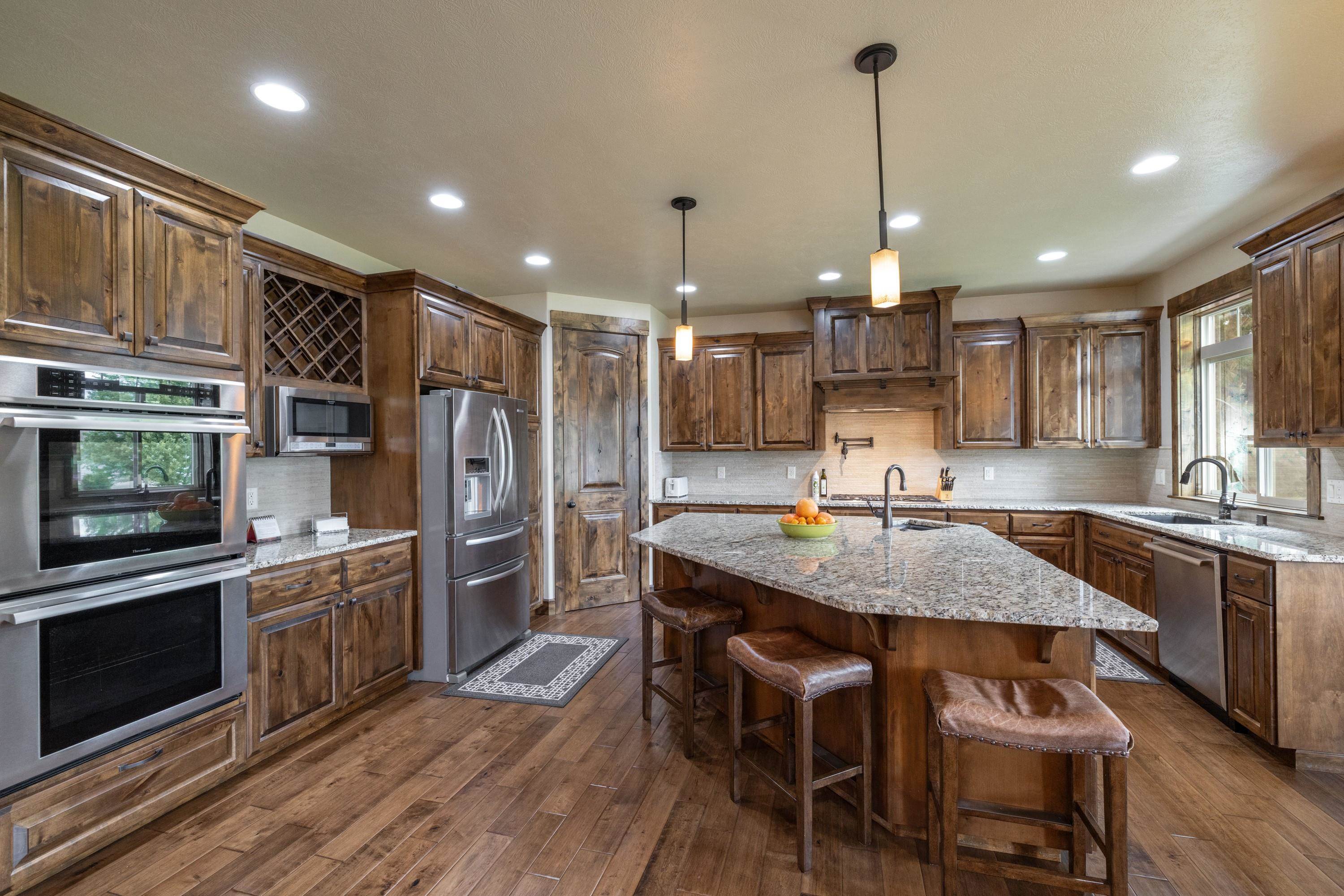 2808 W Horizon Ridge Ln - Photo 17