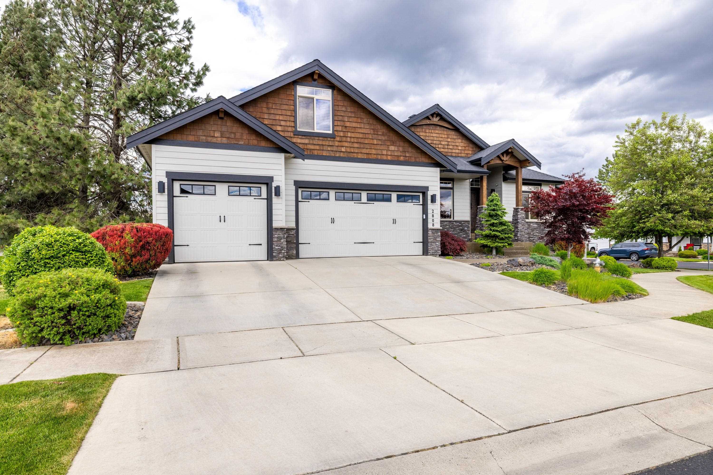 2808 W Horizon Ridge Ln - Photo 3