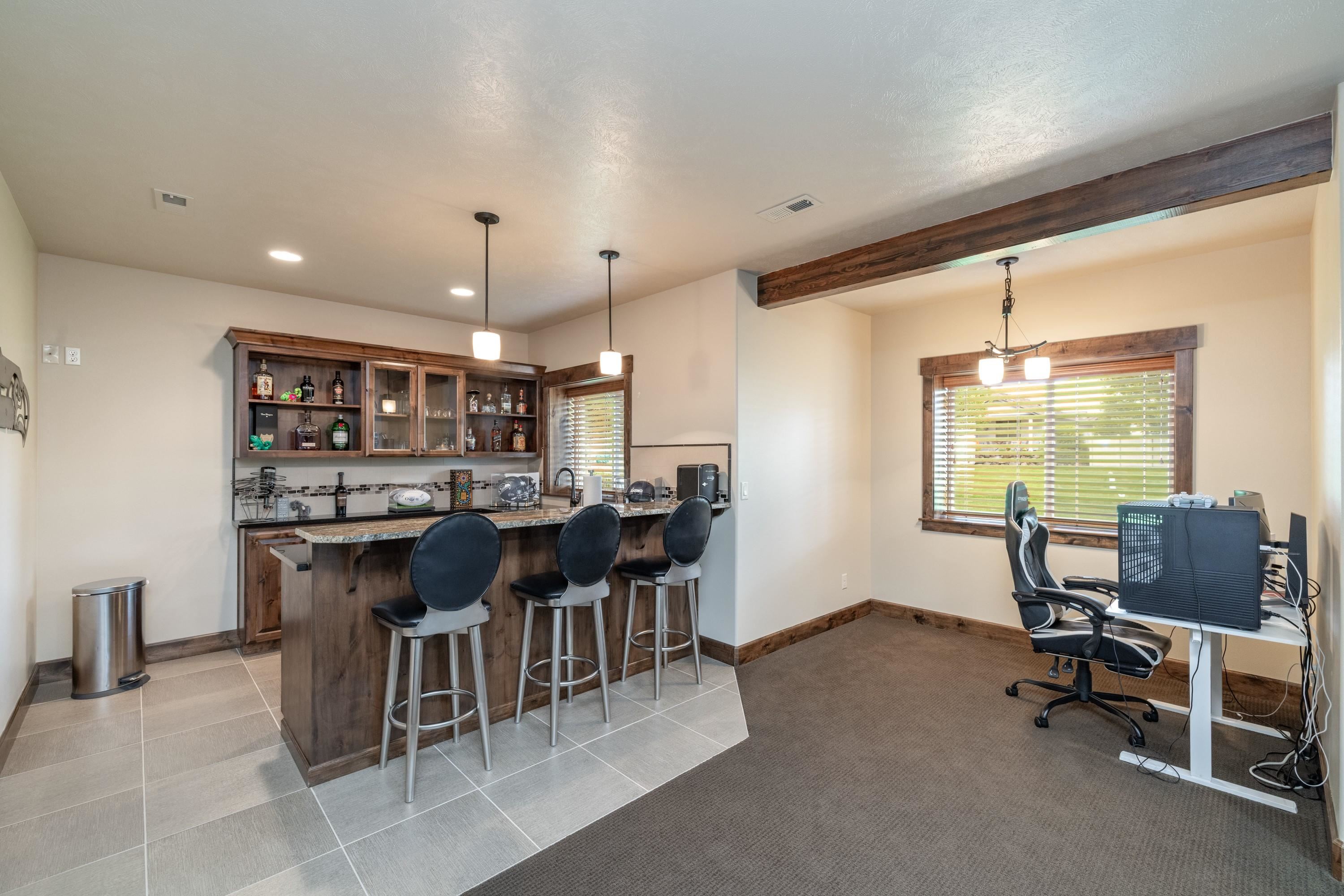 2808 W Horizon Ridge Ln - Photo 34