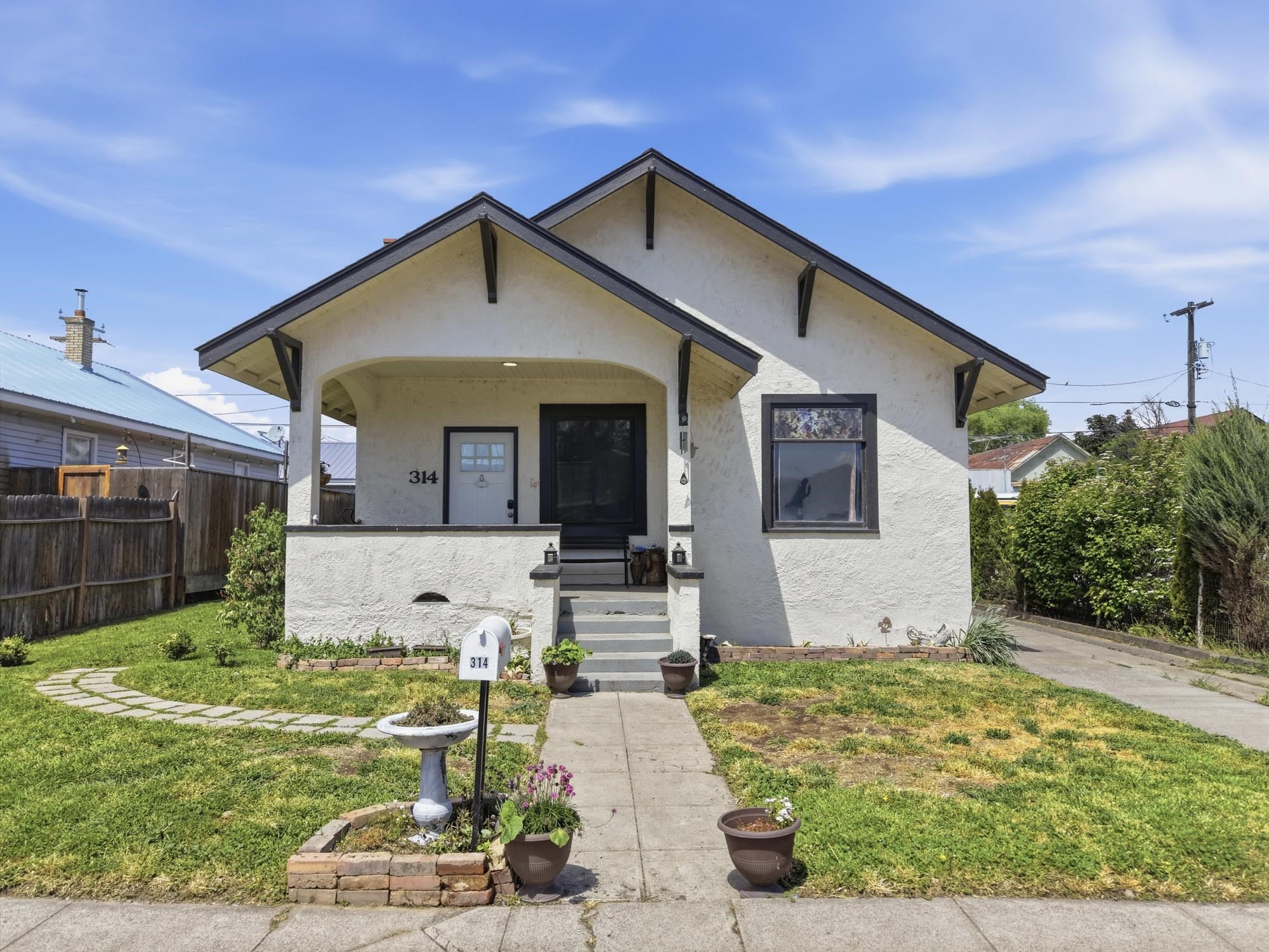 314 W Main Ave - Photo 1