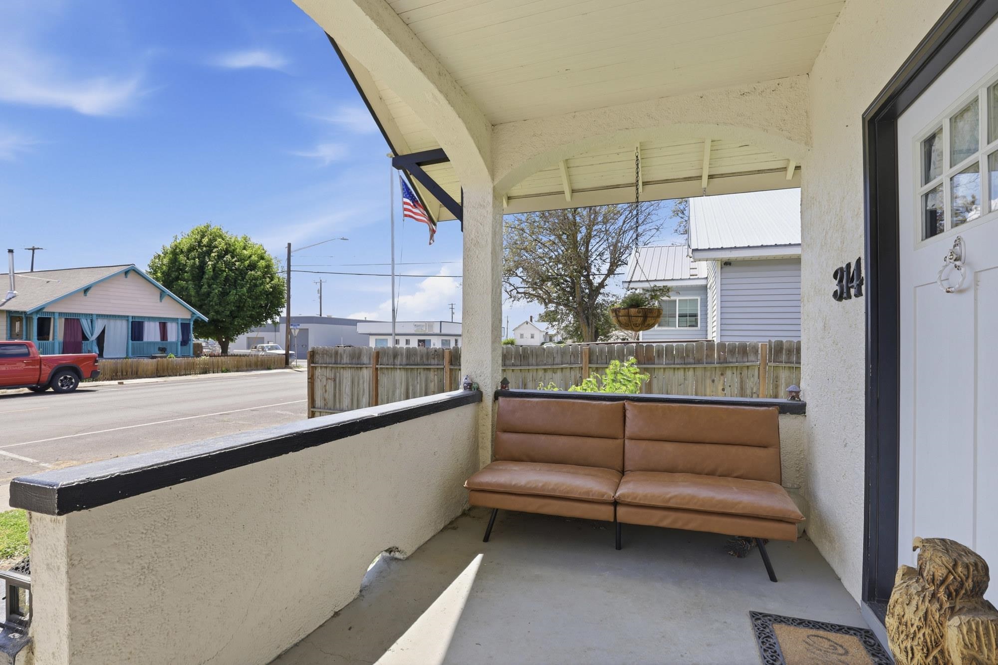 314 W Main Ave - Photo 16