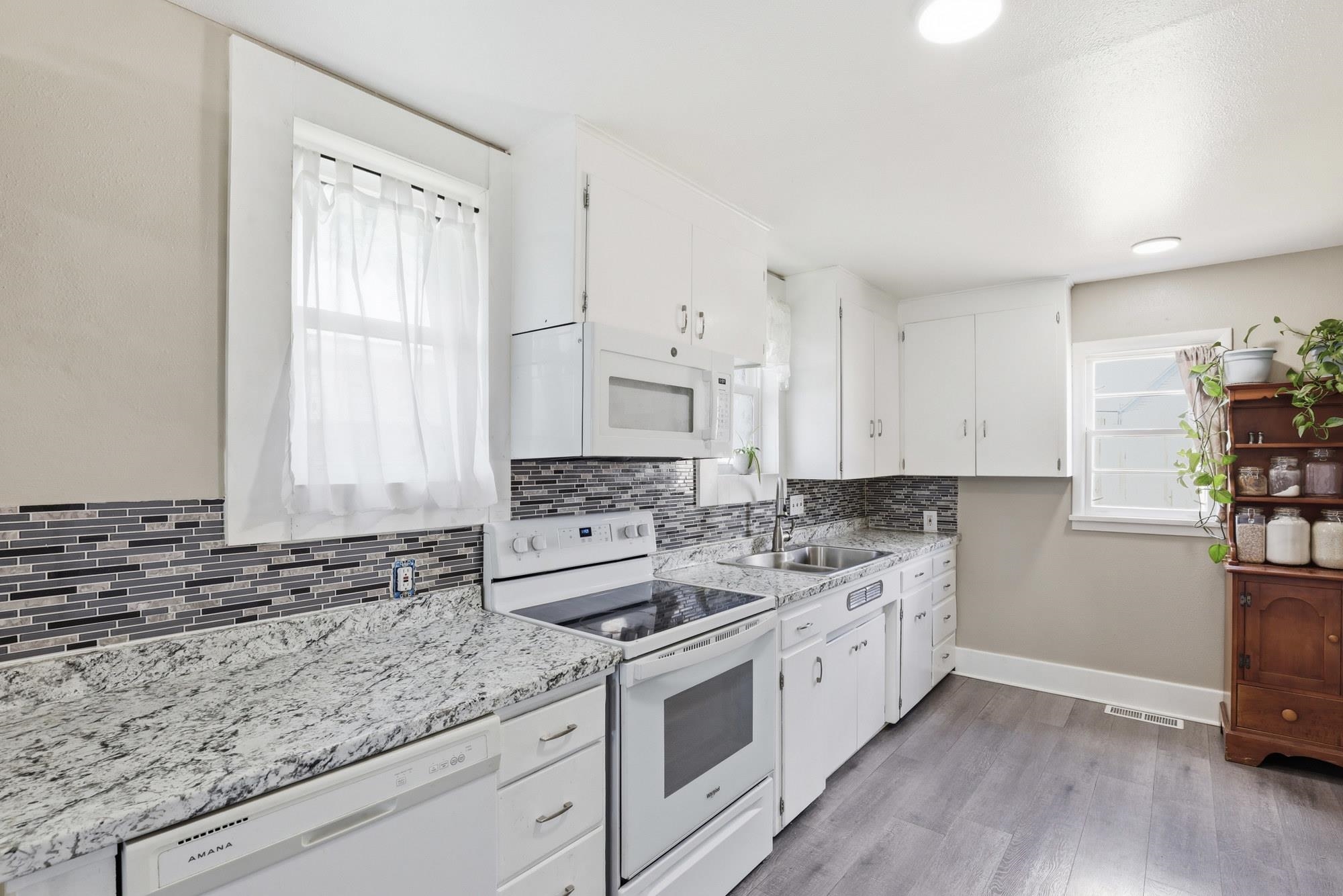 314 W Main Ave - Photo 4