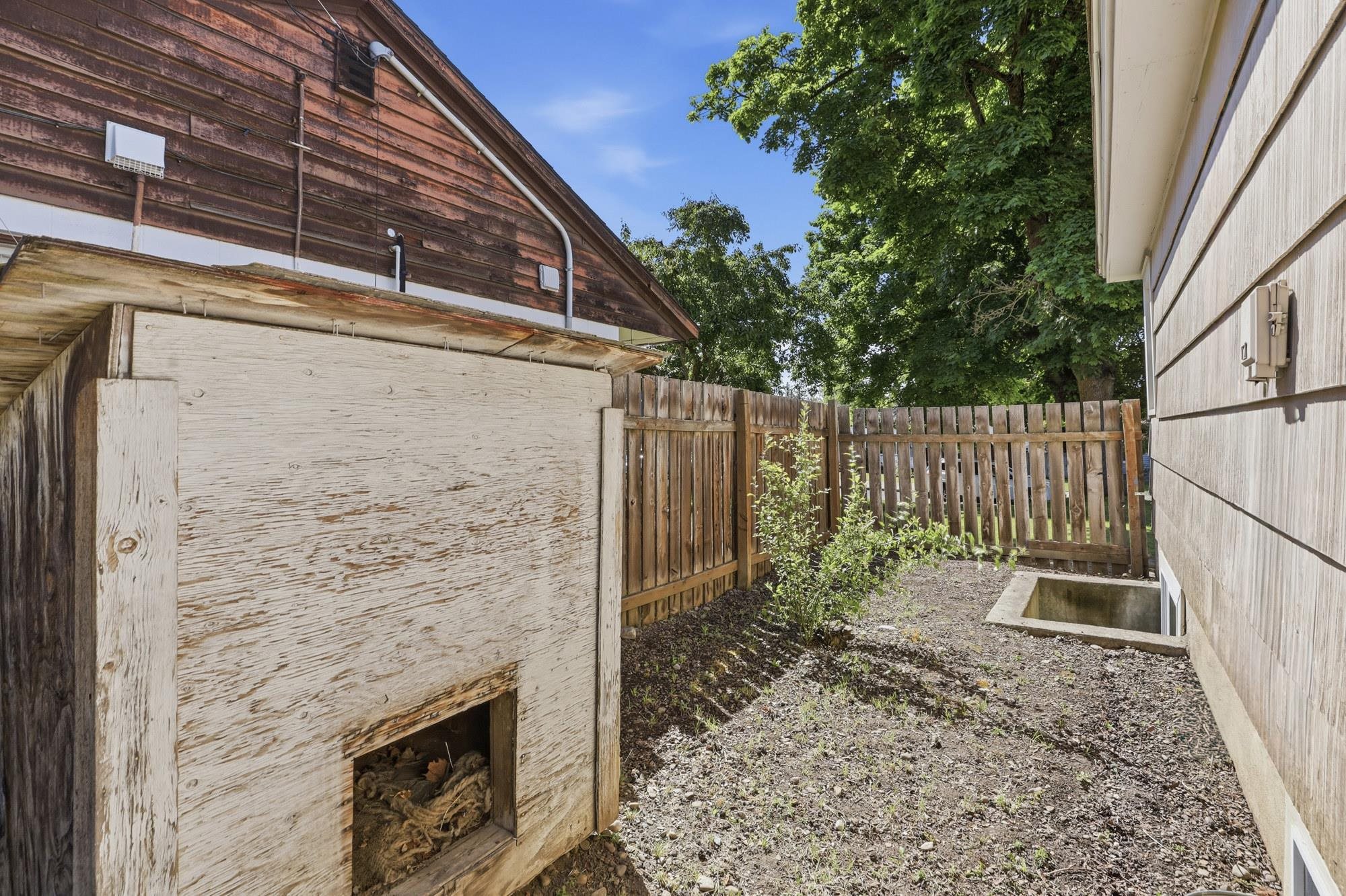 3518 W Providence Ave - Photo 26