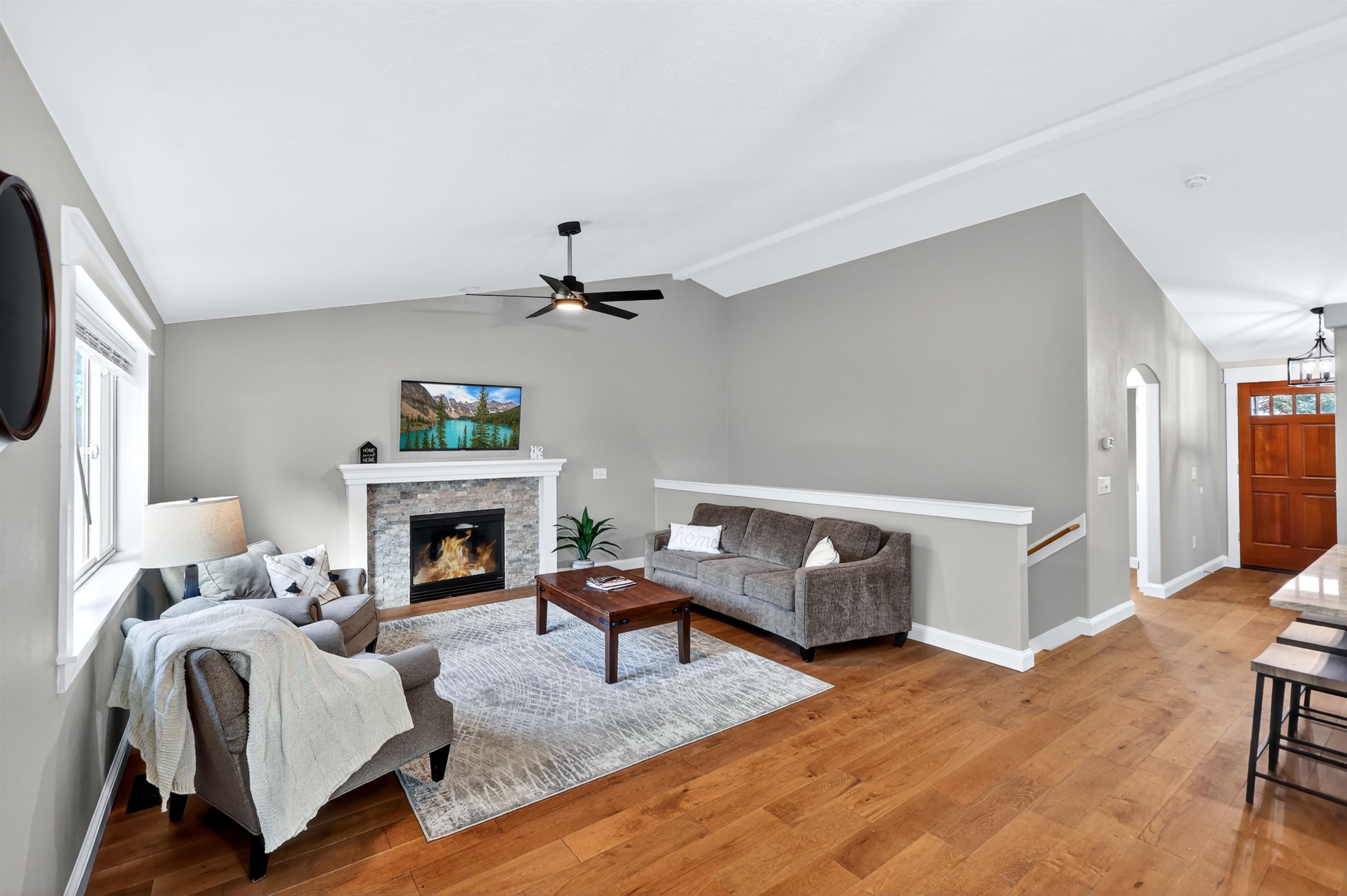 1712 E 2ND St - Photo 14