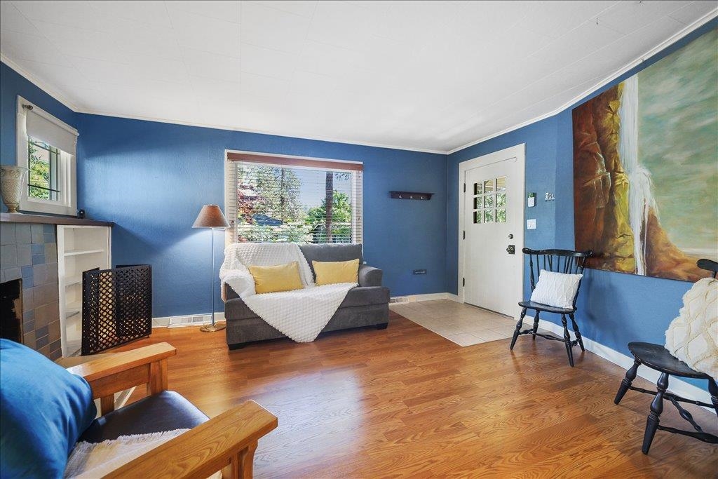 1014 E 18TH Ave - Photo 5