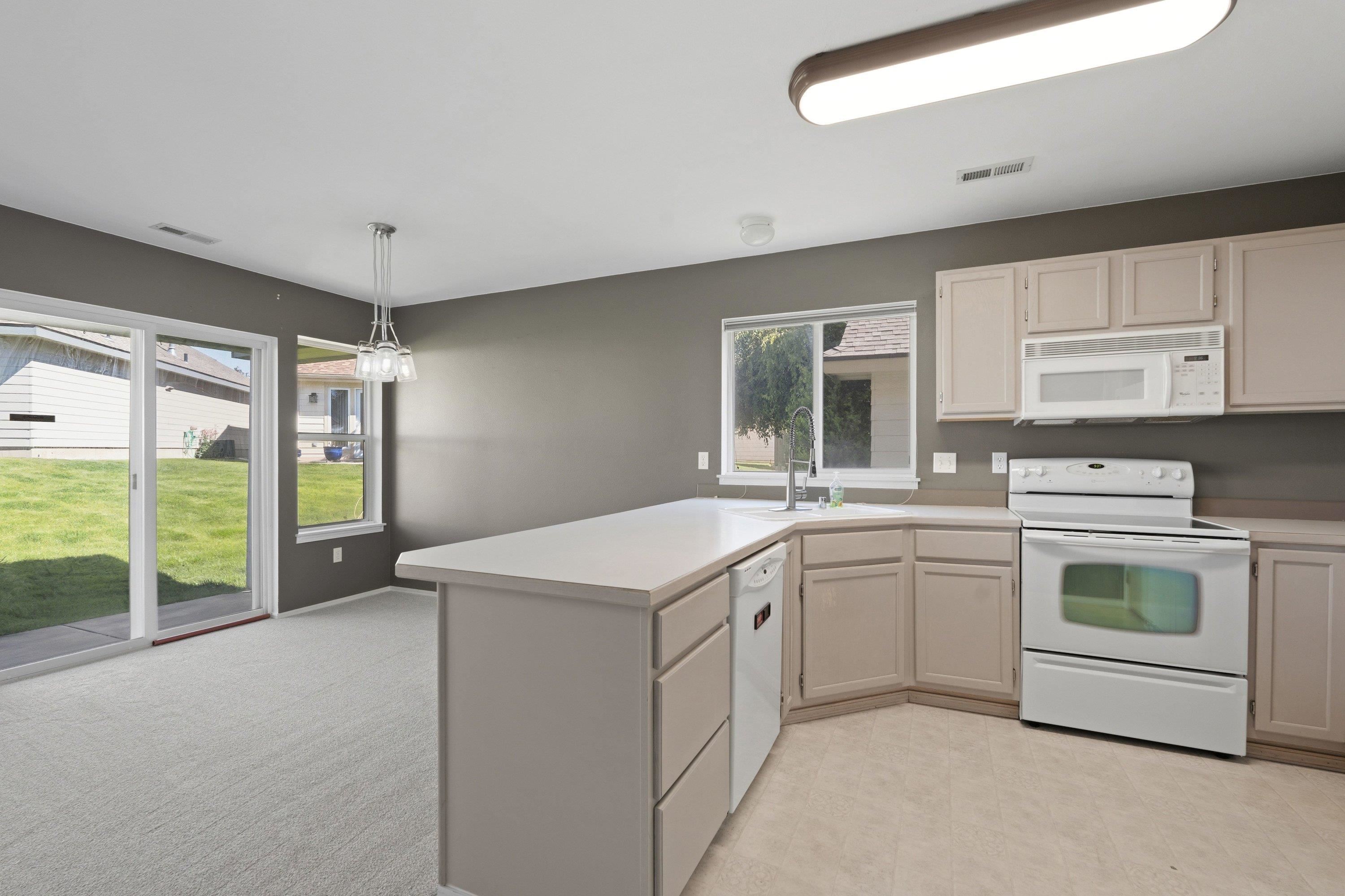 3611 E Baycourt Ln - Photo 11