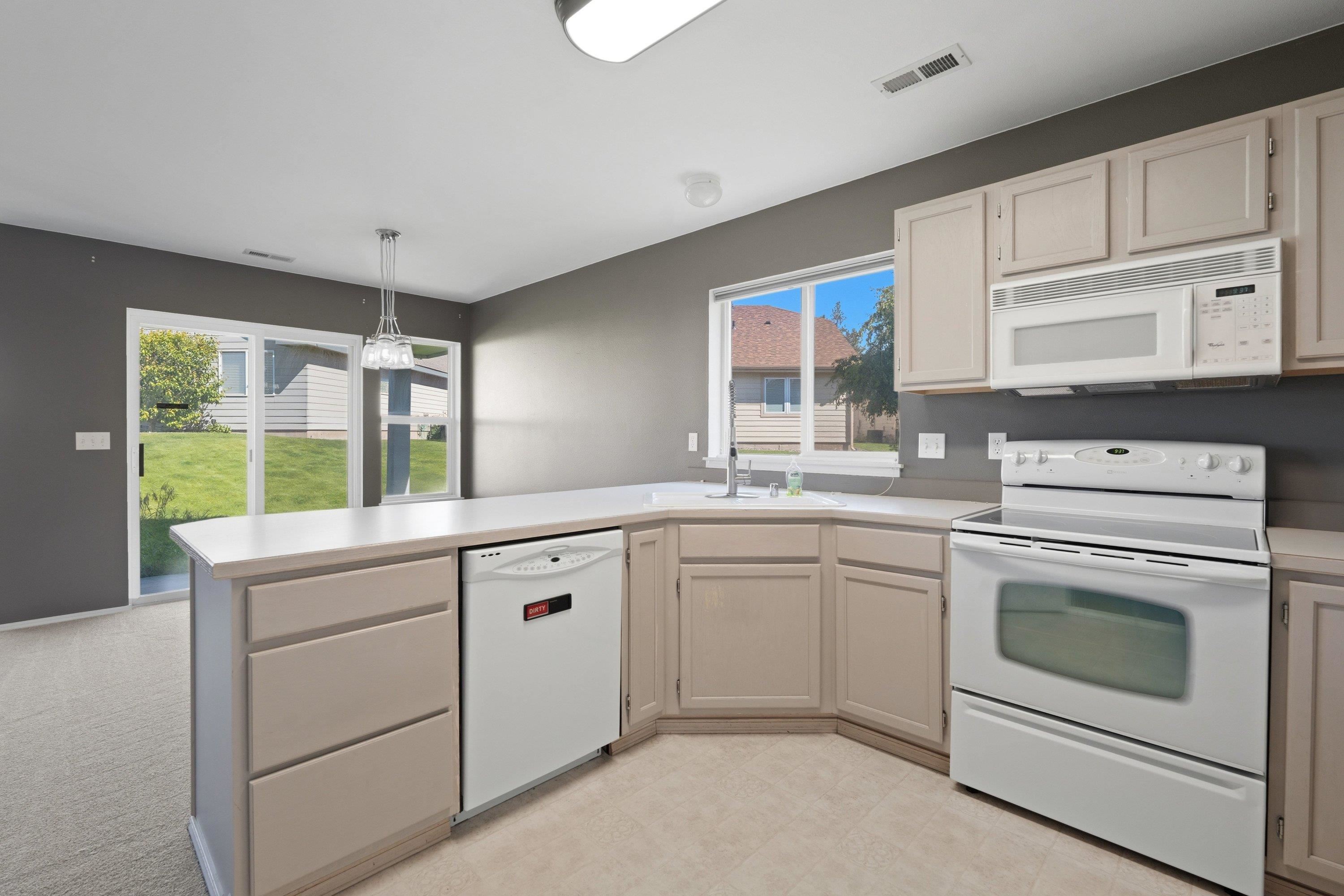 3611 E Baycourt Ln - Photo 12